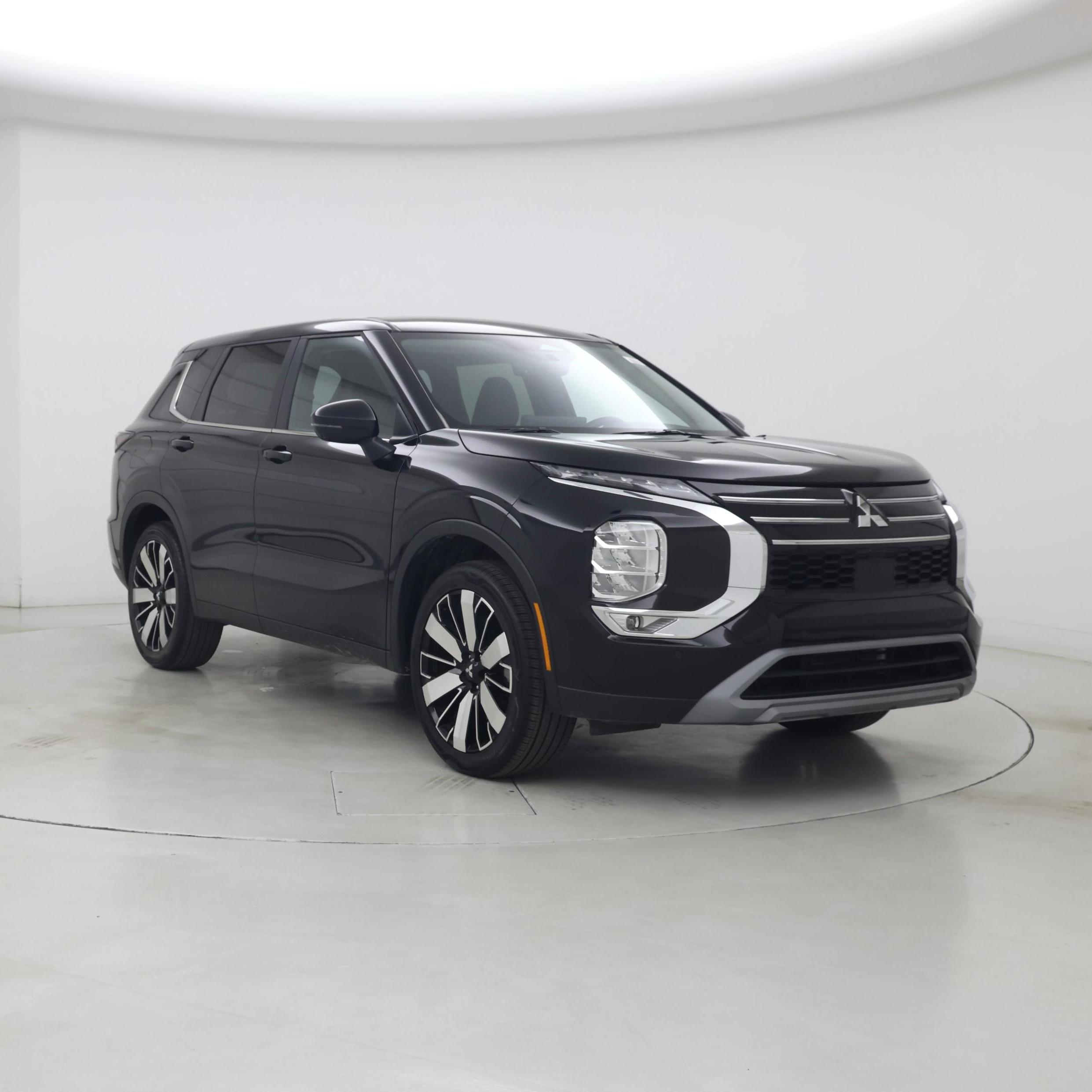 2025 Mitsubishi Outlander SE FWD