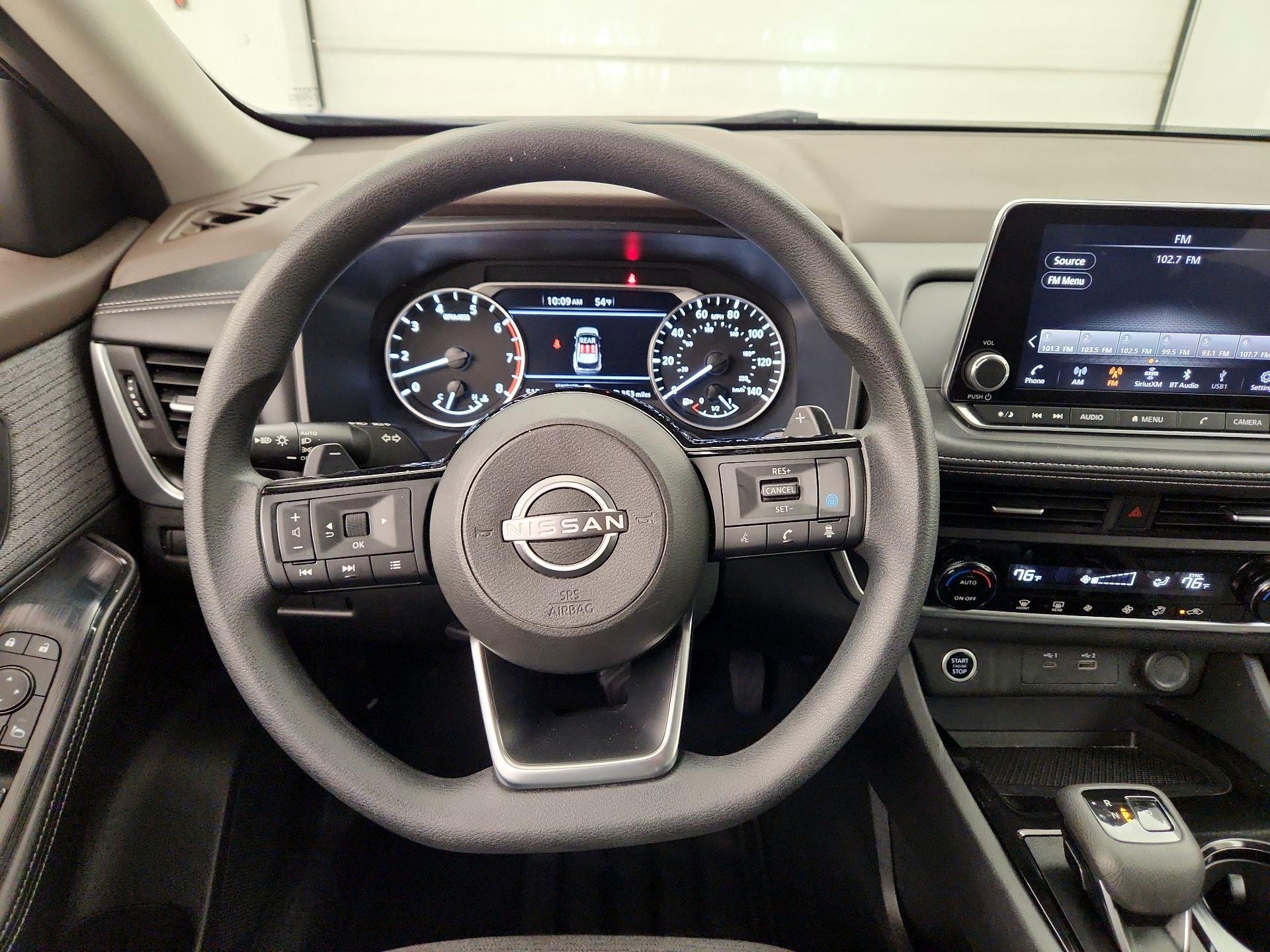 Thumbnail: 2023 Nissan Rogue - 10