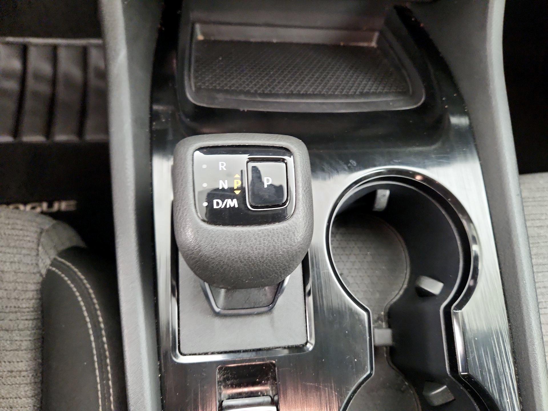 Thumbnail: 2023 Nissan Rogue - 17