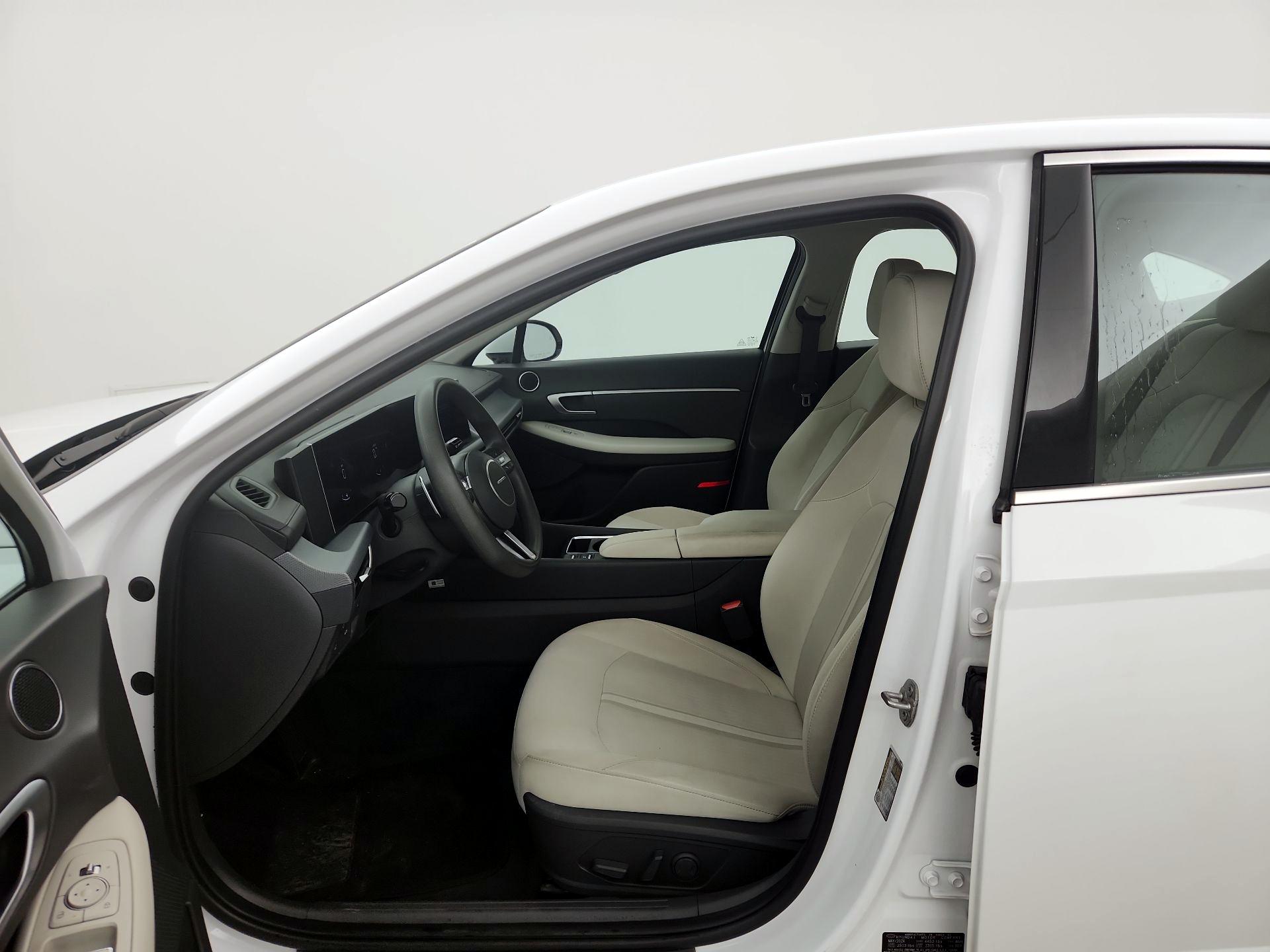 Thumbnail: 2024 Hyundai Sonata - 11