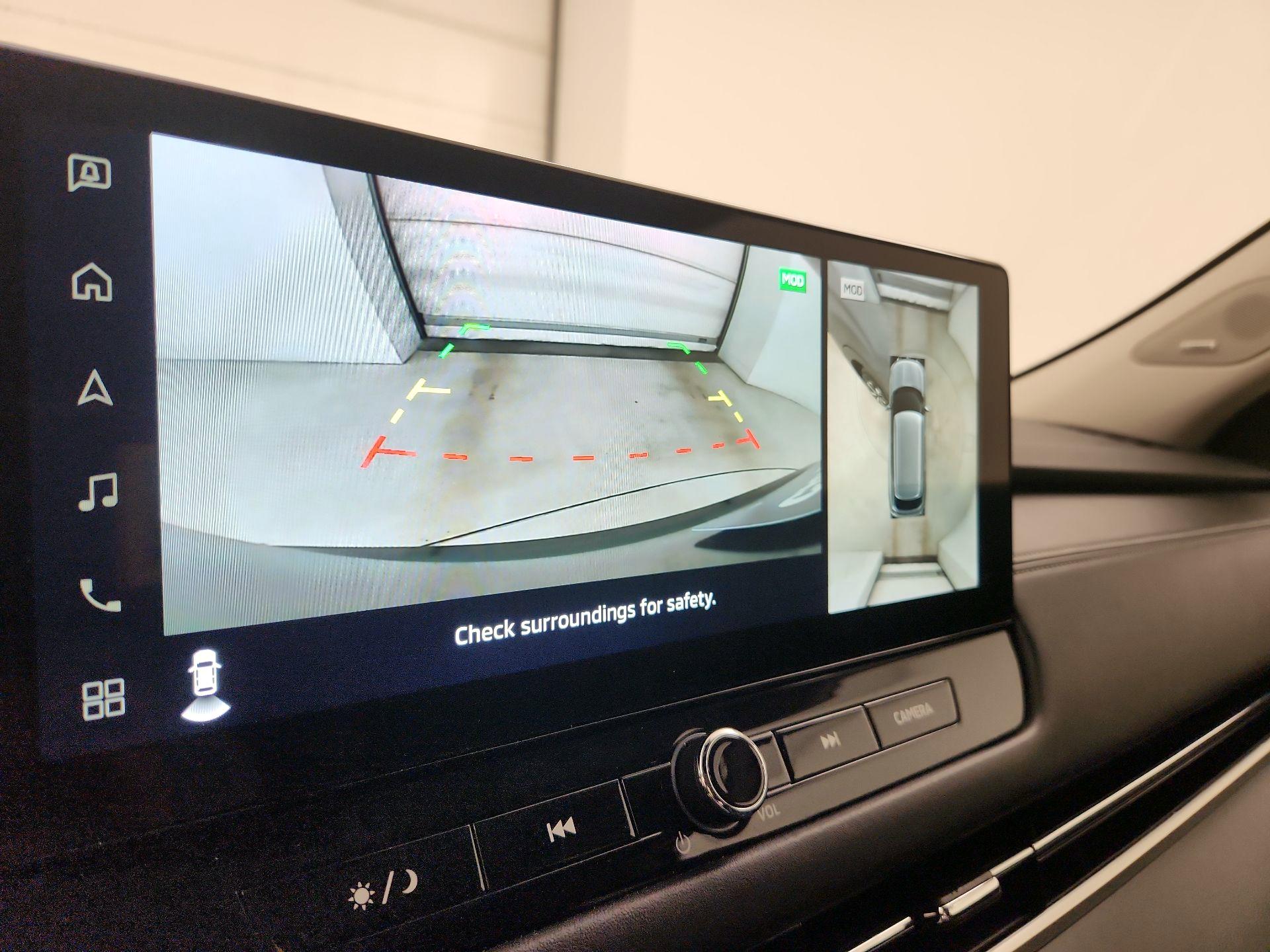 Thumbnail: 2025 Mitsubishi Outlander - 15