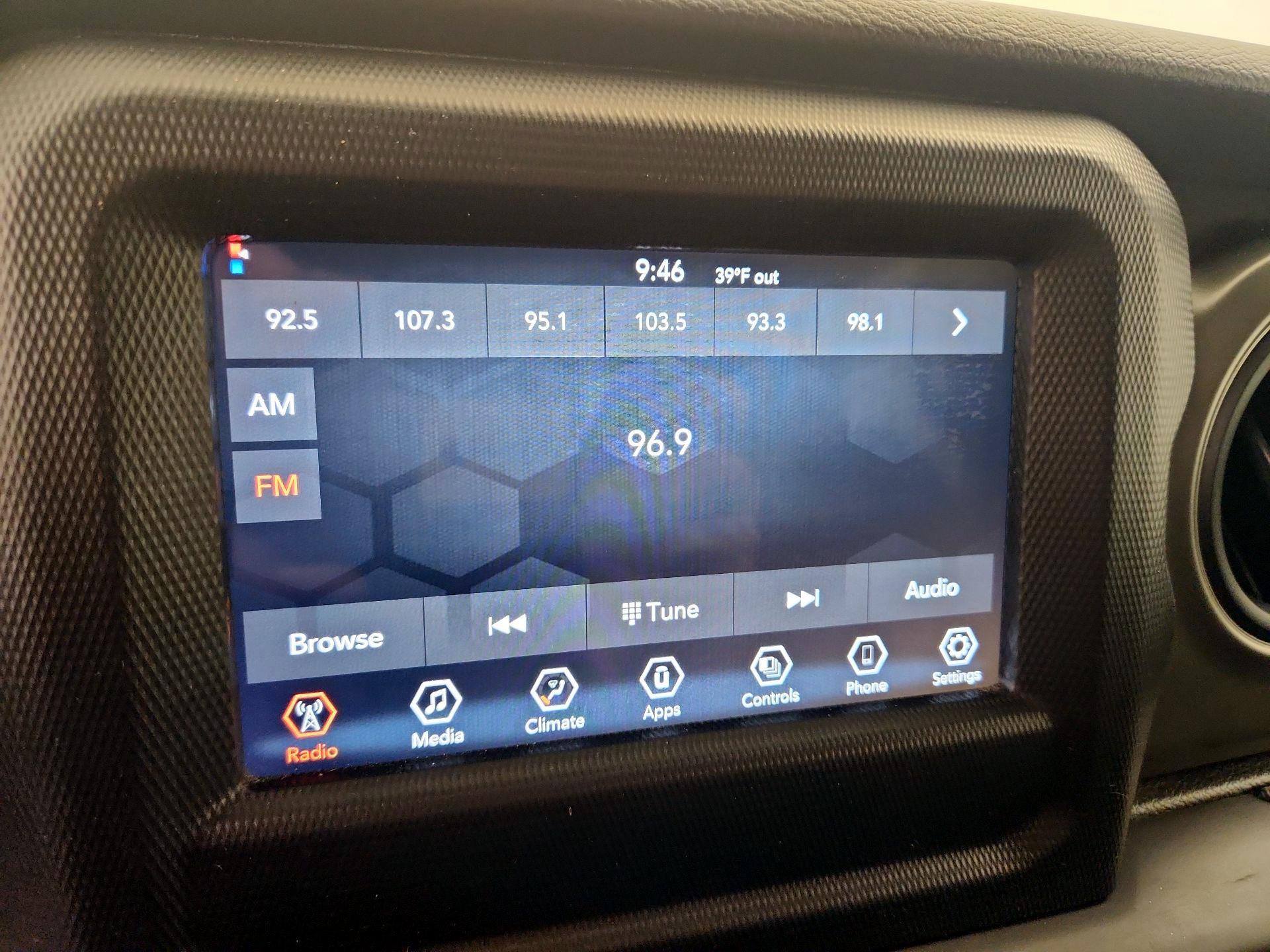 Thumbnail: 2022 Jeep Gladiator - 15