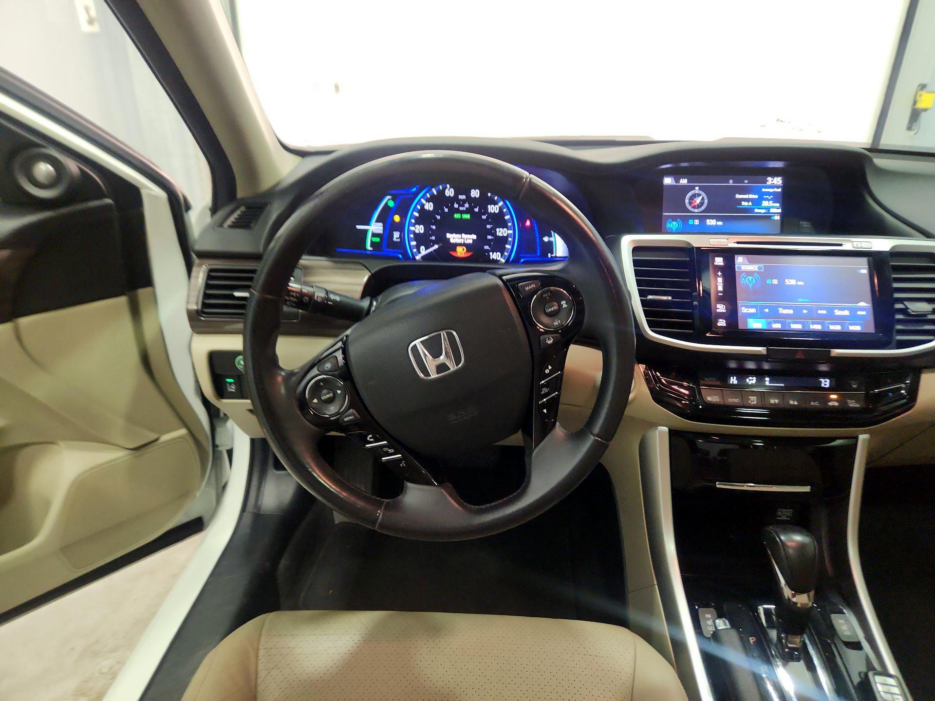 Thumbnail: 2017 Honda Accord - 10