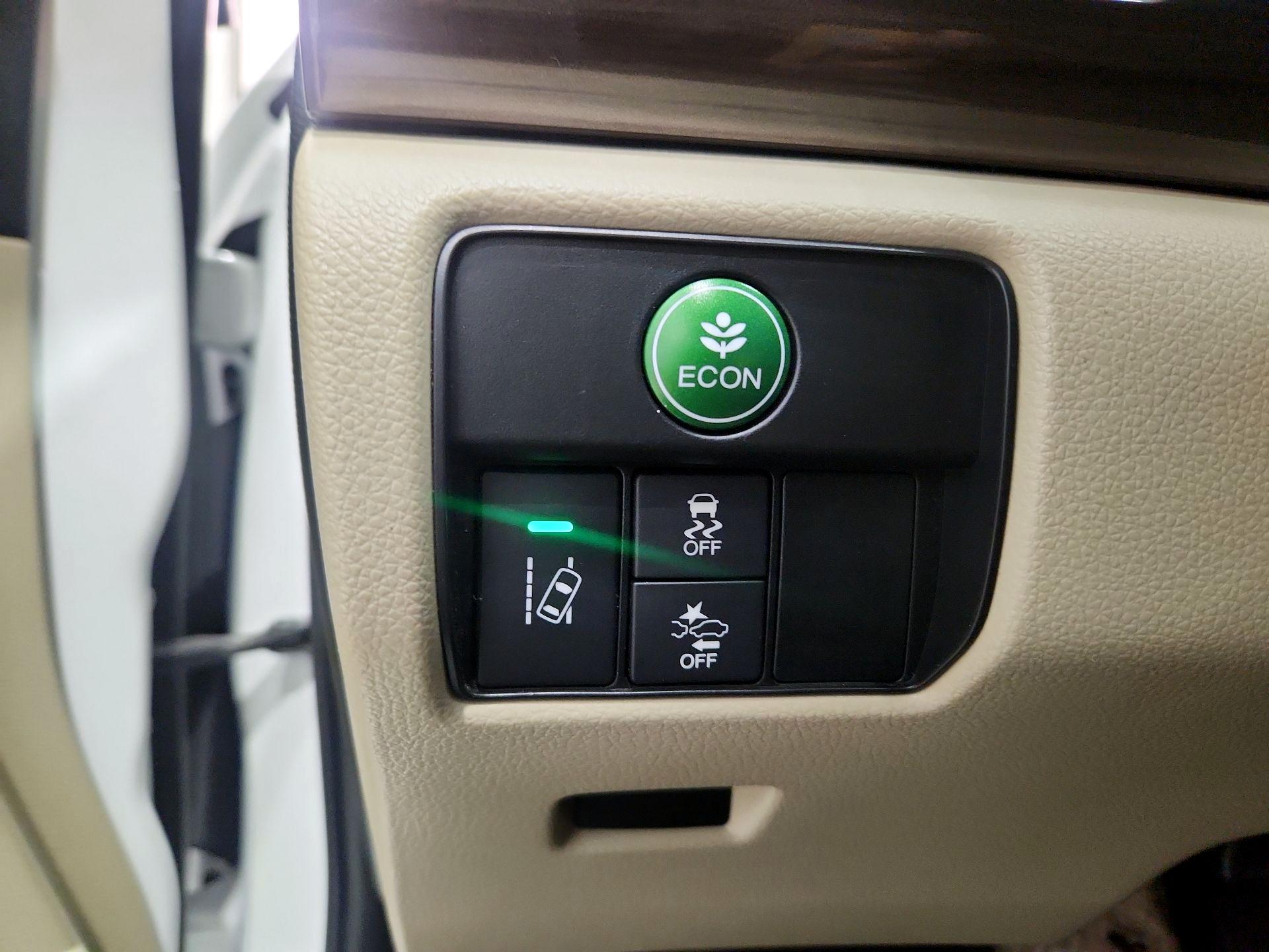 Thumbnail: 2017 Honda Accord - 13