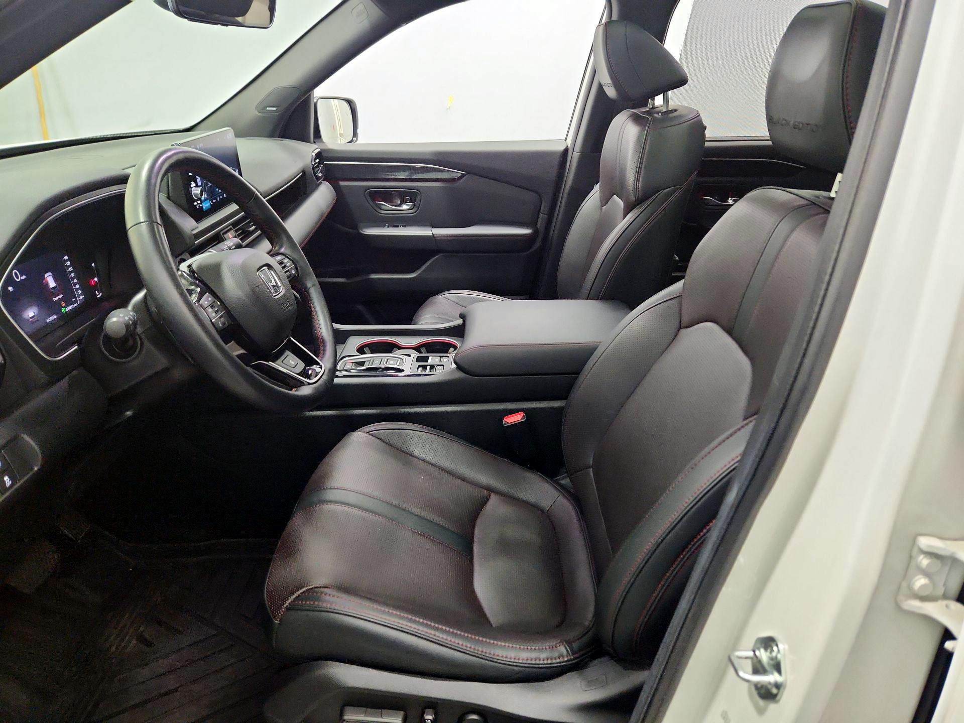 Thumbnail: 2025 Honda Pilot - 11