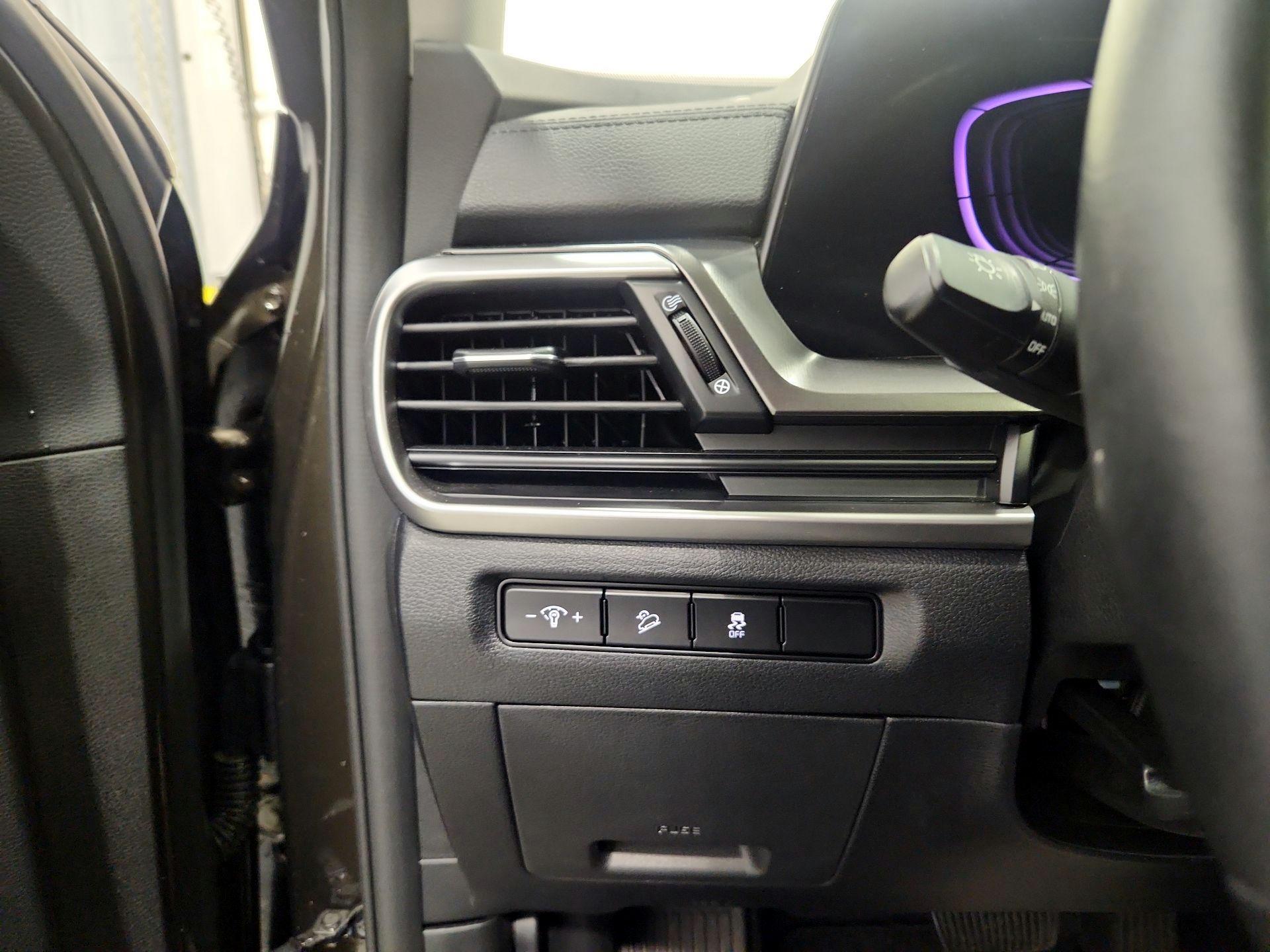 Thumbnail: 2024 Kia Telluride - 13