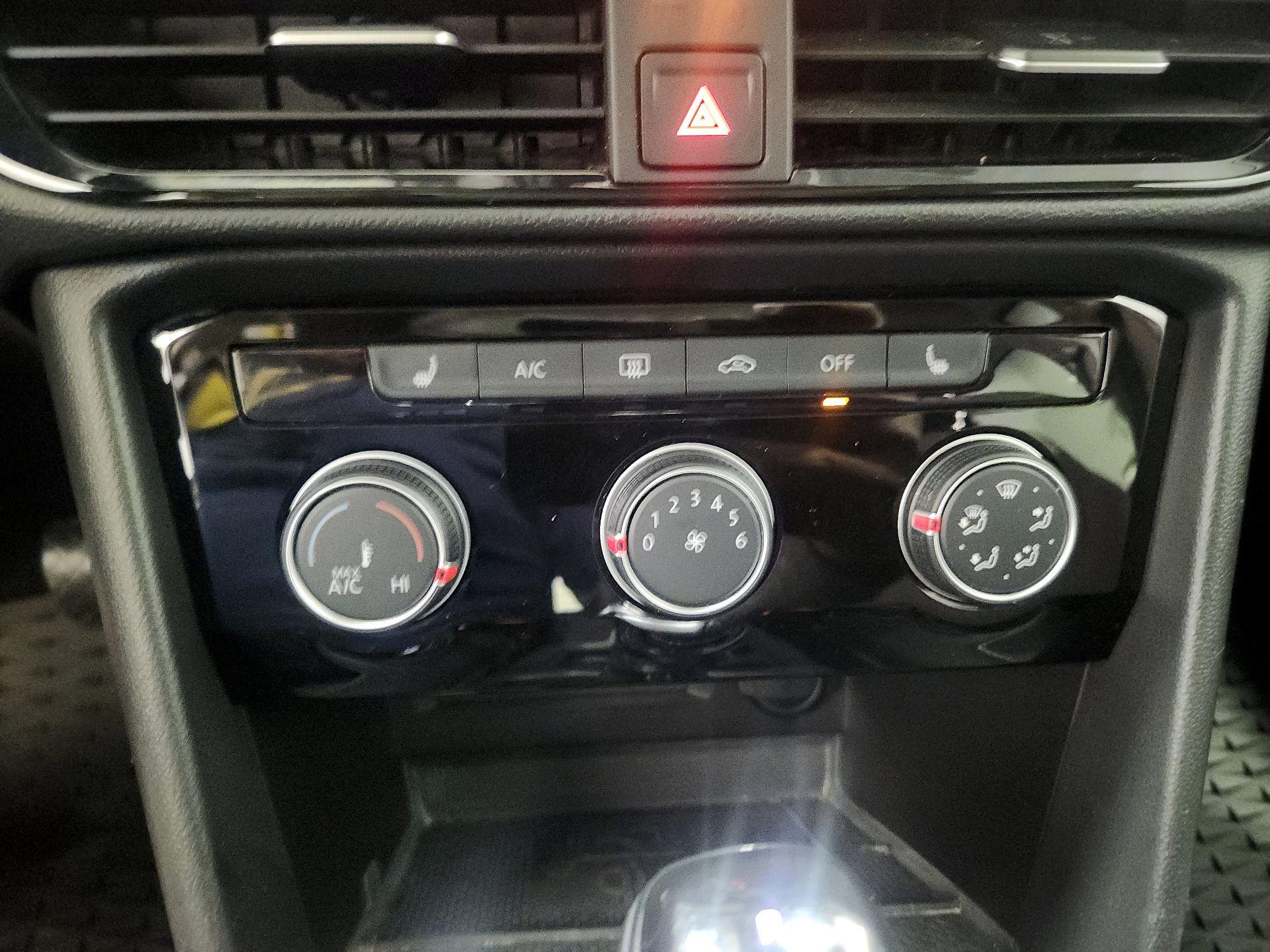 Thumbnail: 2023 Volkswagen Taos - 16