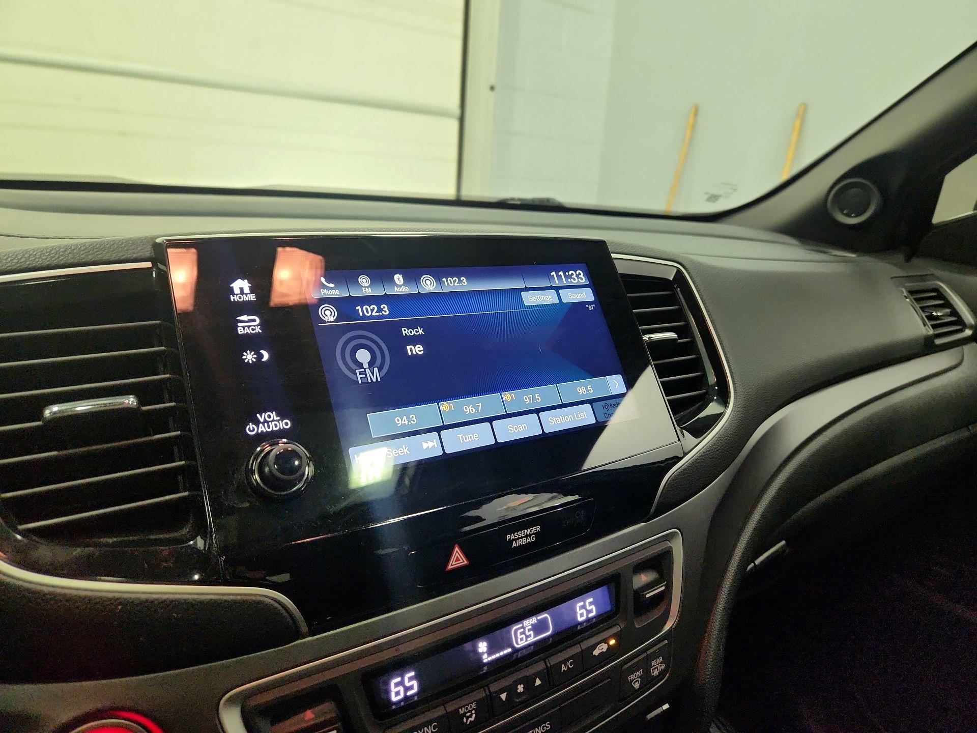 Thumbnail: 2019 Honda Passport - 15