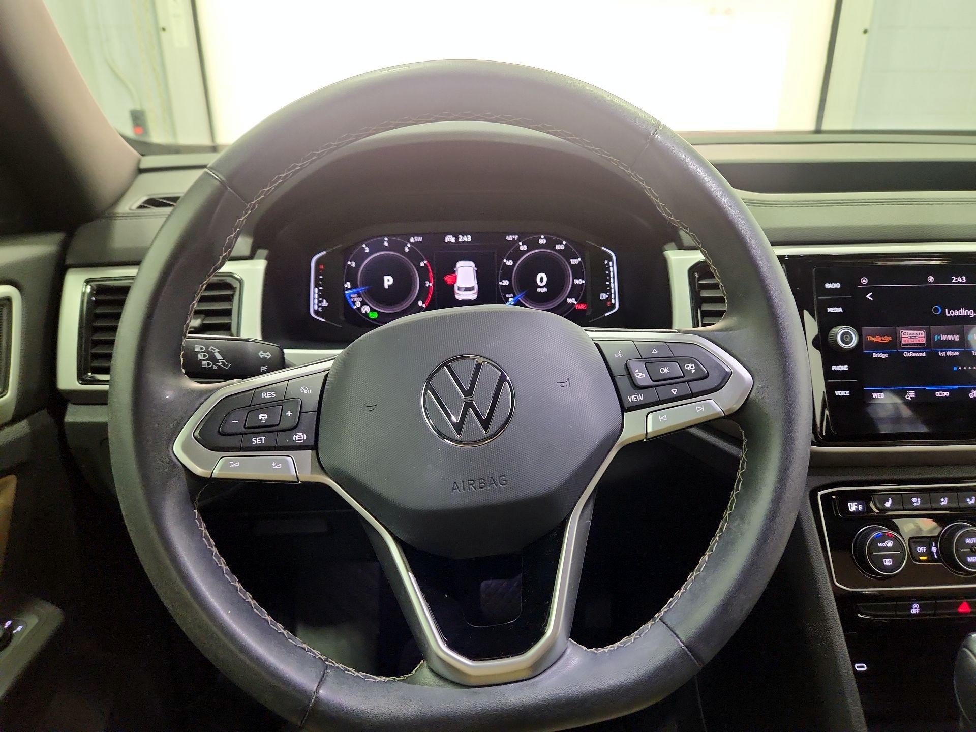 Thumbnail: 2023 Volkswagen Atlas - 10