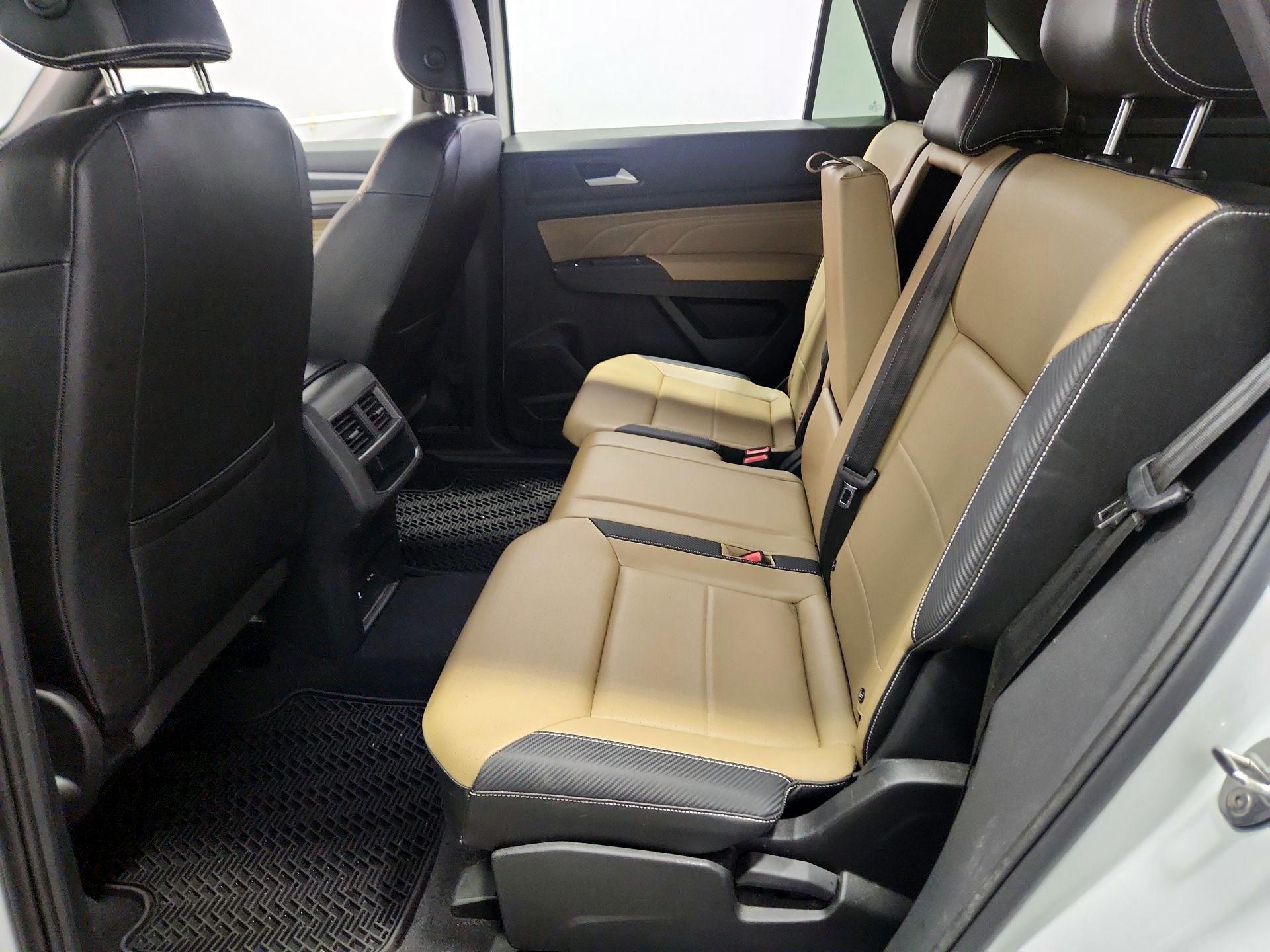 Thumbnail: 2023 Volkswagen Atlas - 19