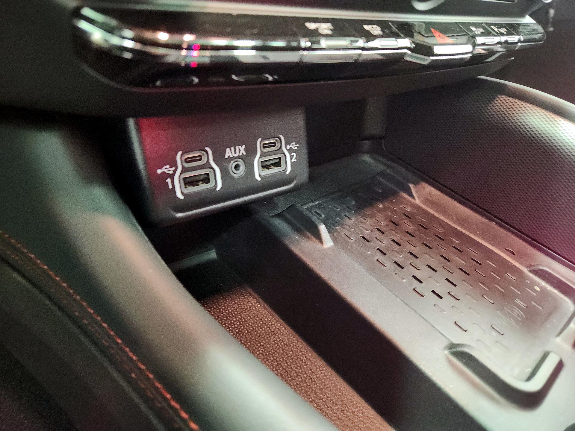 Thumbnail: 2025 Dodge Durango - 19