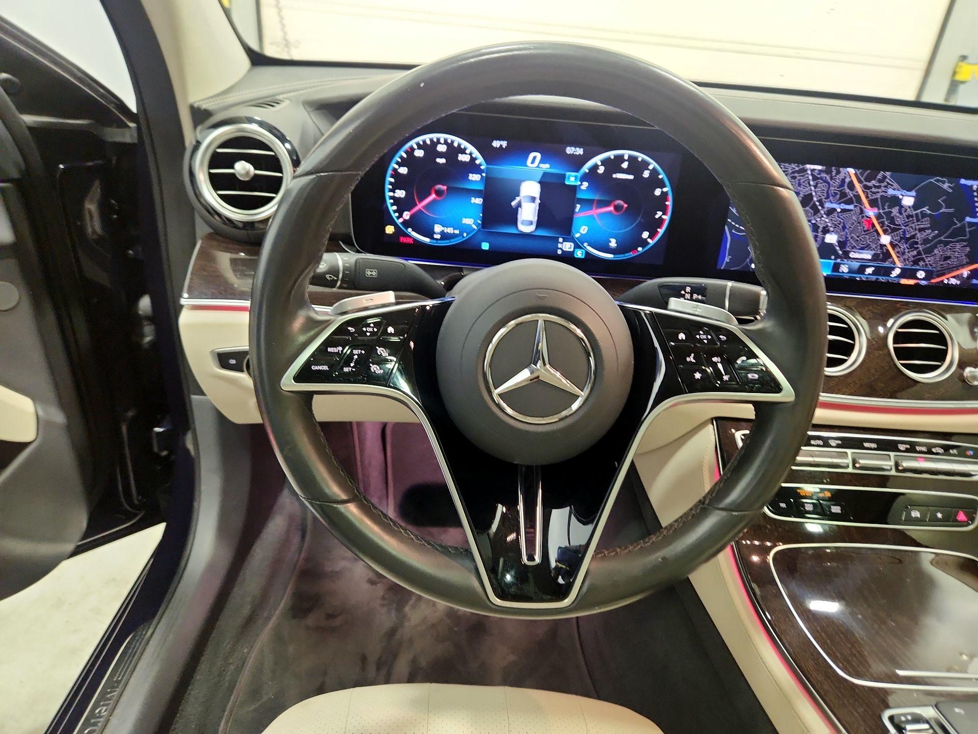 Thumbnail: 2021 Mercedes-Benz E-Class - 10