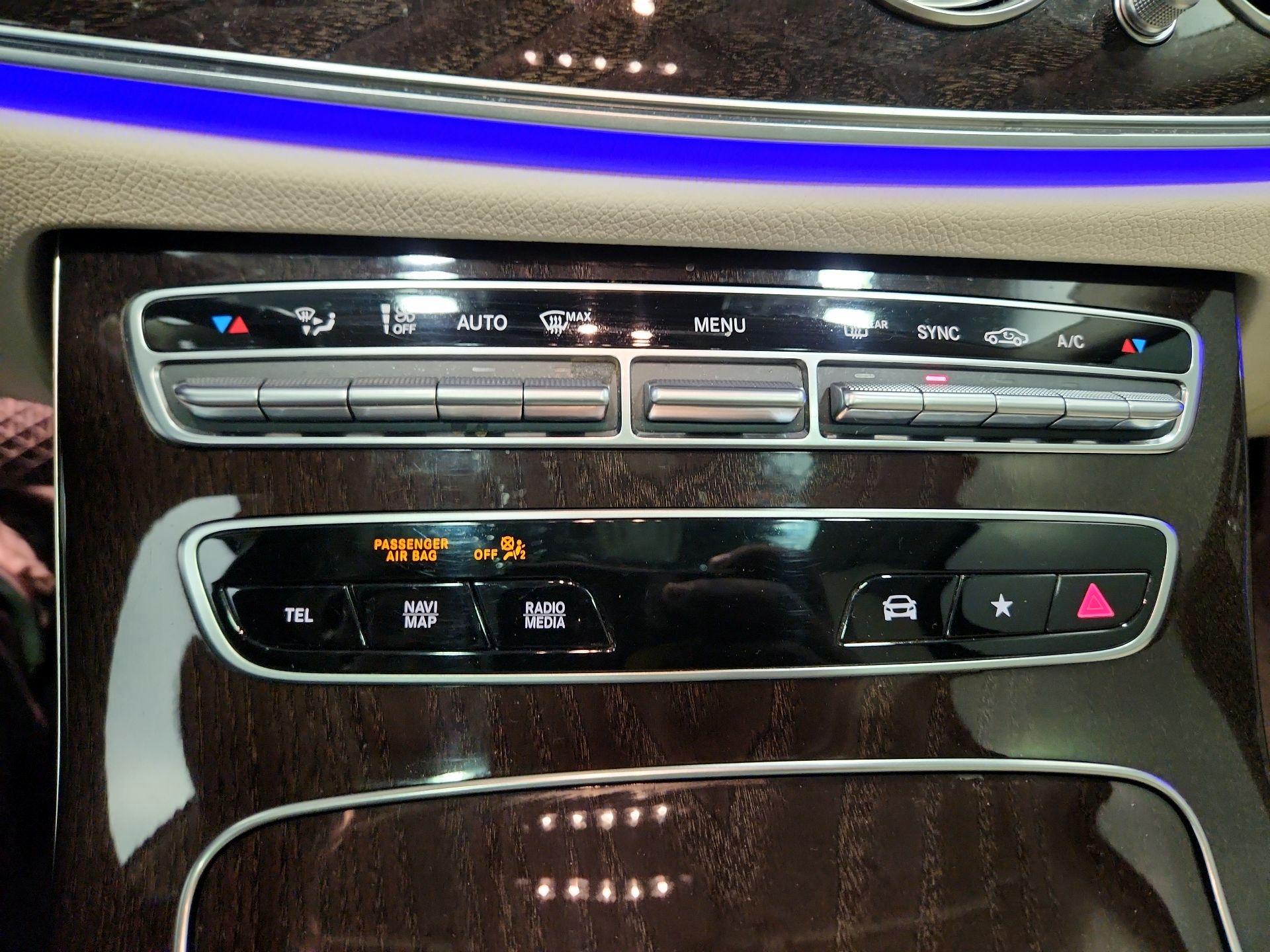 Thumbnail: 2021 Mercedes-Benz E-Class - 17