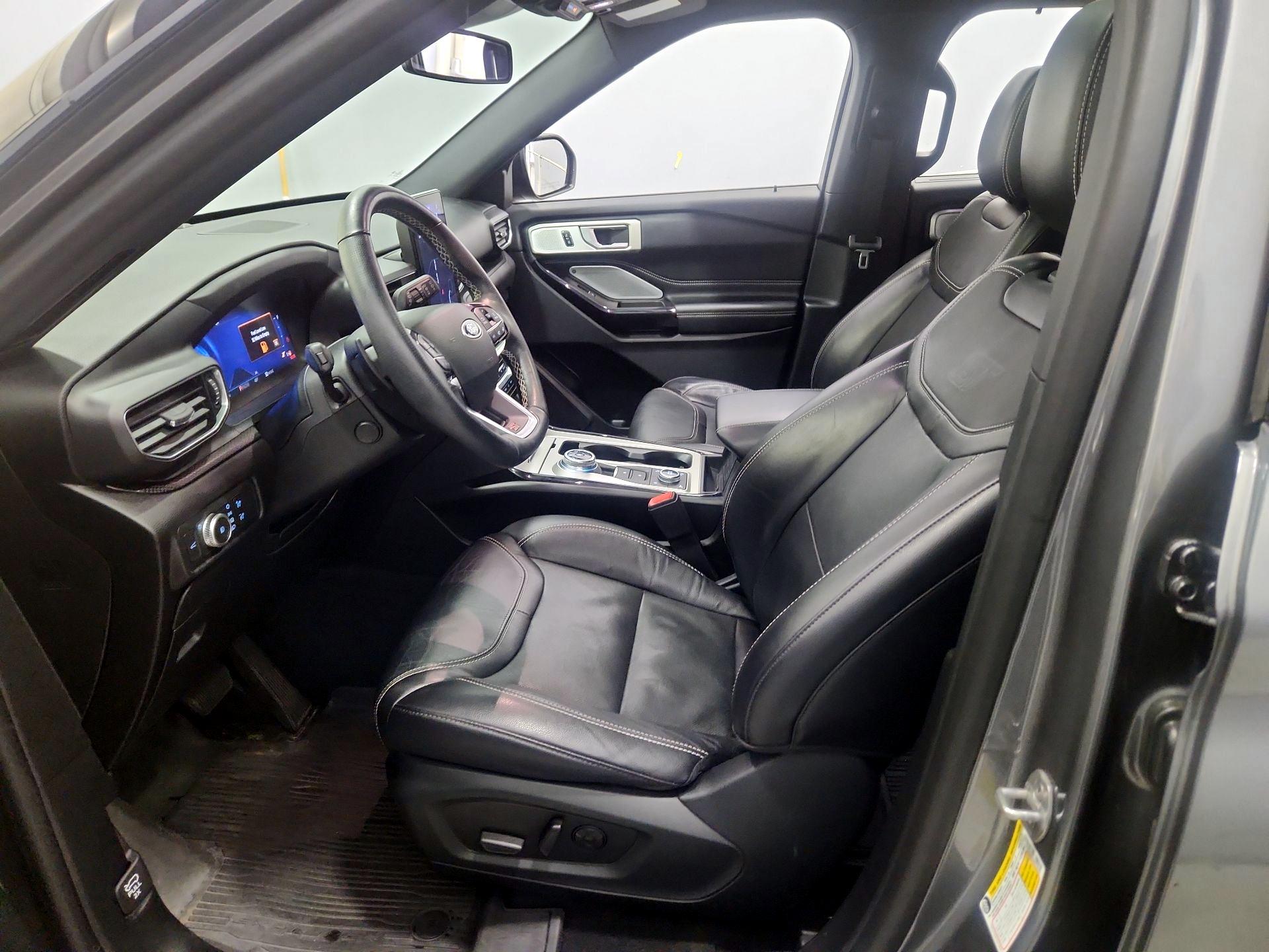 Thumbnail: 2021 Ford Explorer - 11