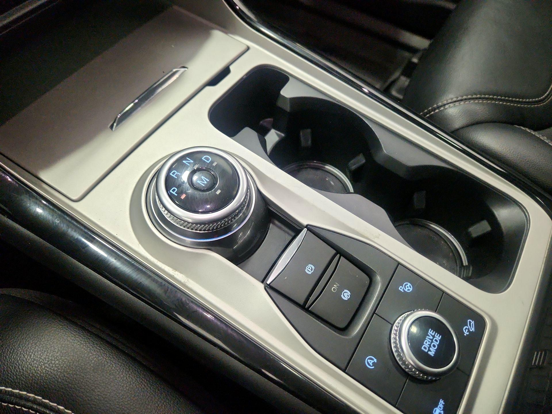 Thumbnail: 2021 Ford Explorer - 18