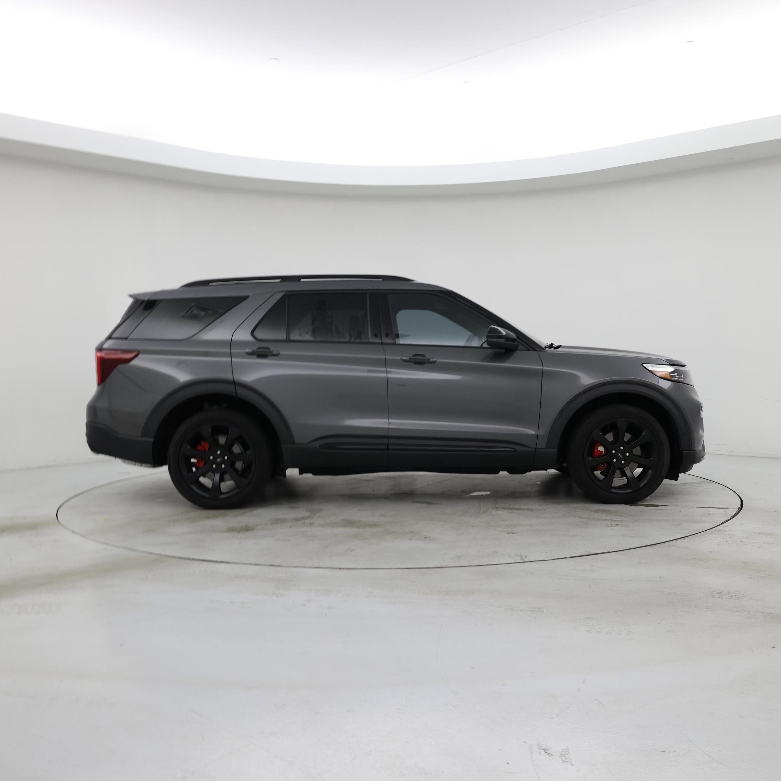 Thumbnail: 2021 Ford Explorer - 7