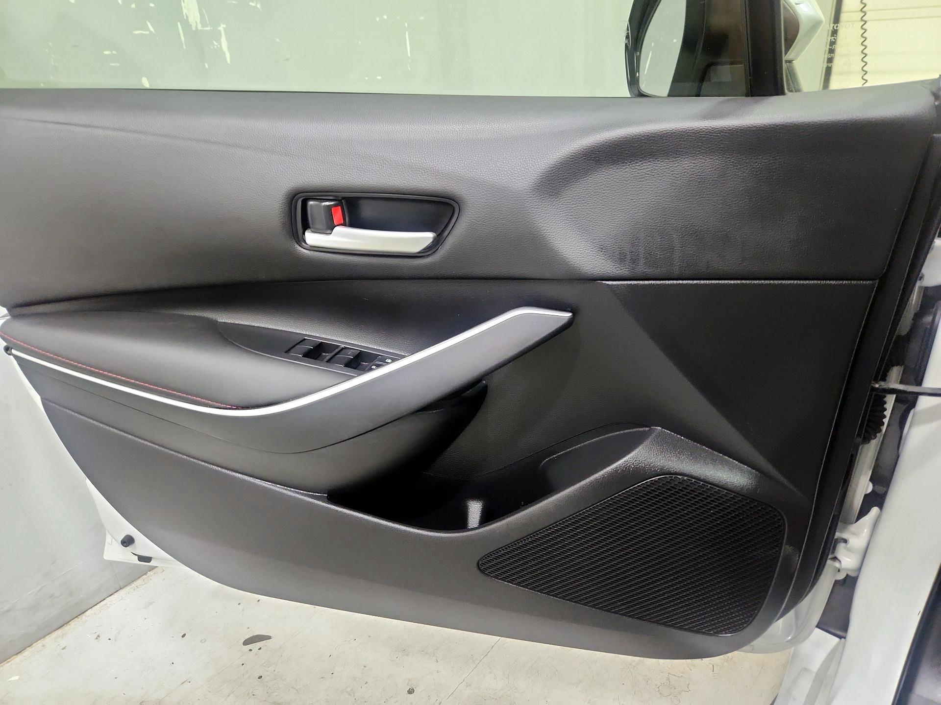 Thumbnail: 2025 Toyota Corolla - 12