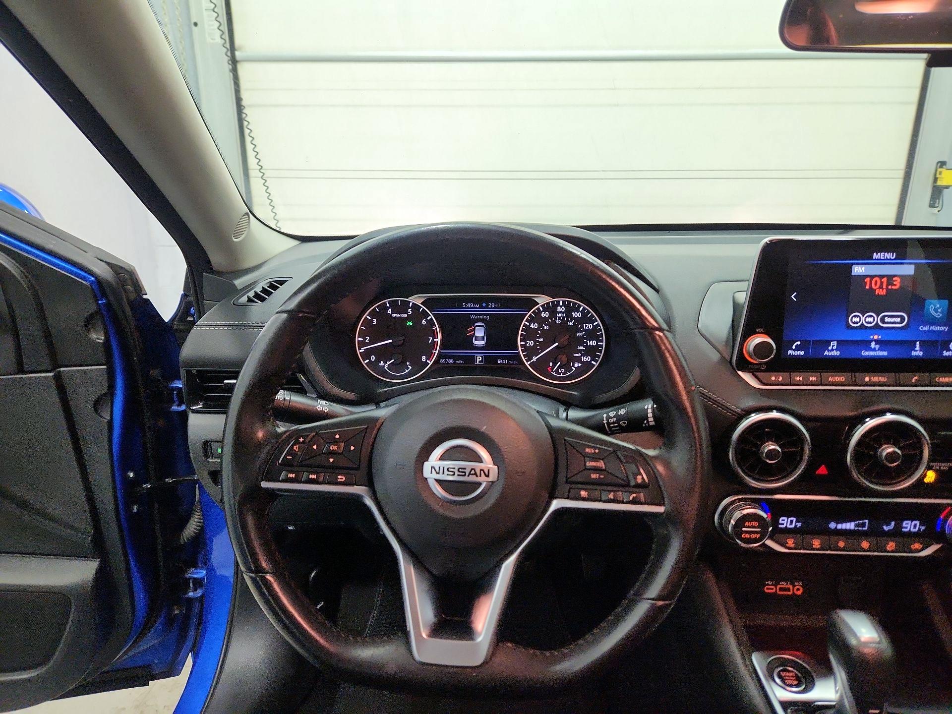 Thumbnail: 2021 Nissan Sentra - 10