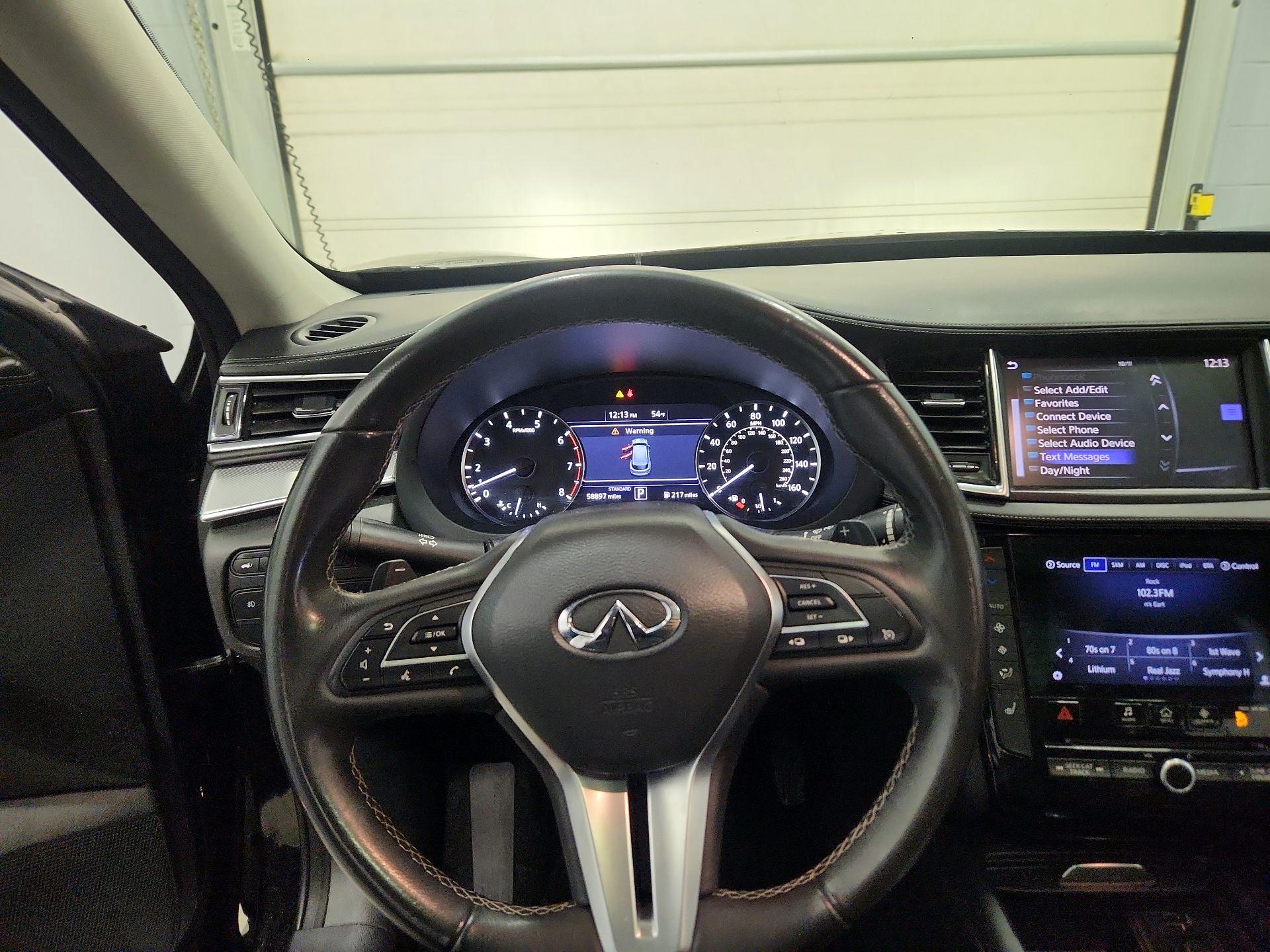 Thumbnail: 2019 INFINITI QX50 - 10