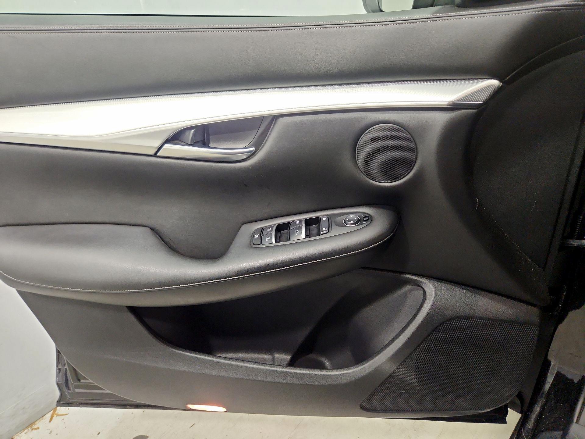 Thumbnail: 2019 INFINITI QX50 - 12