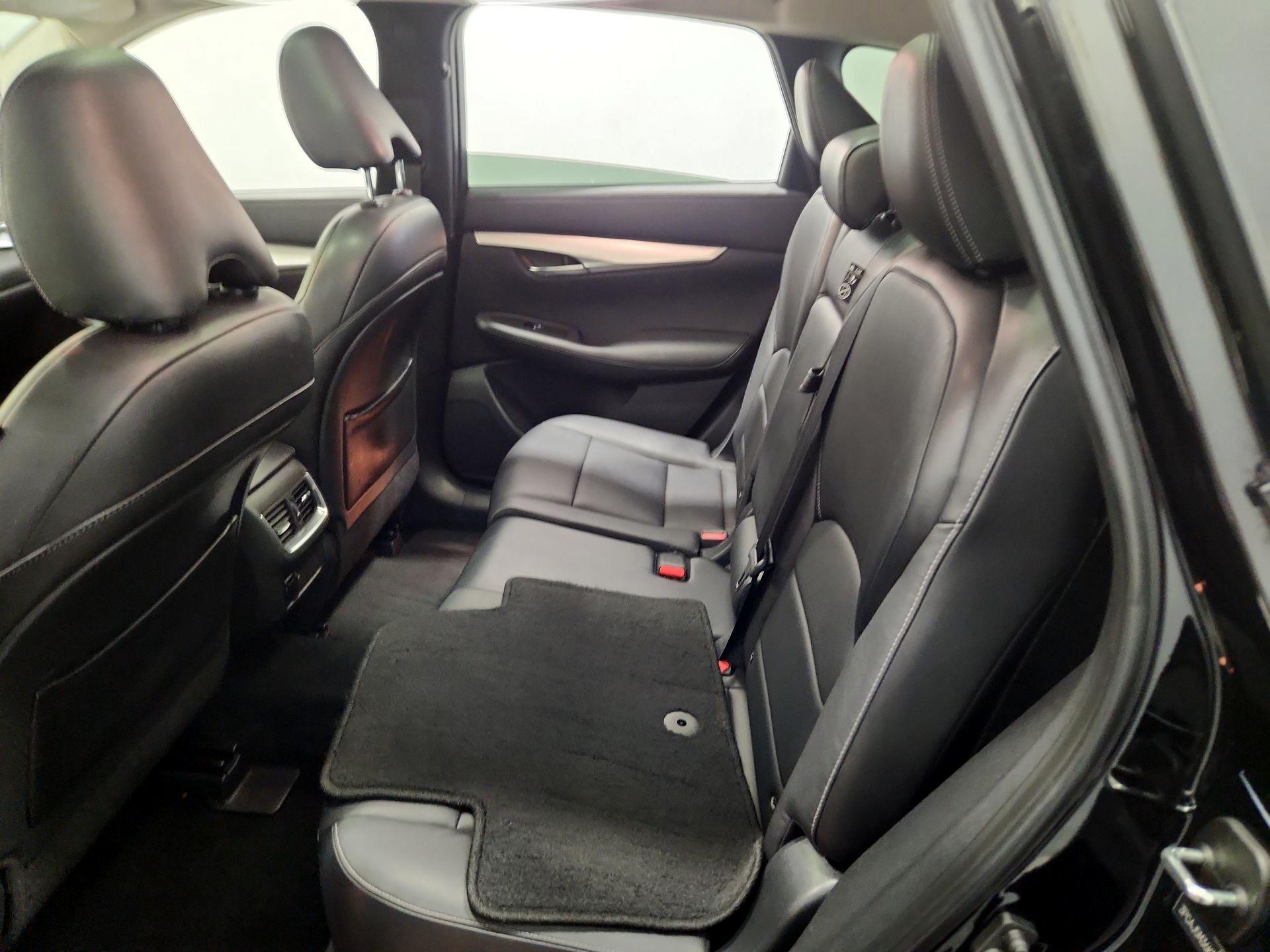 Thumbnail: 2019 INFINITI QX50 - 20