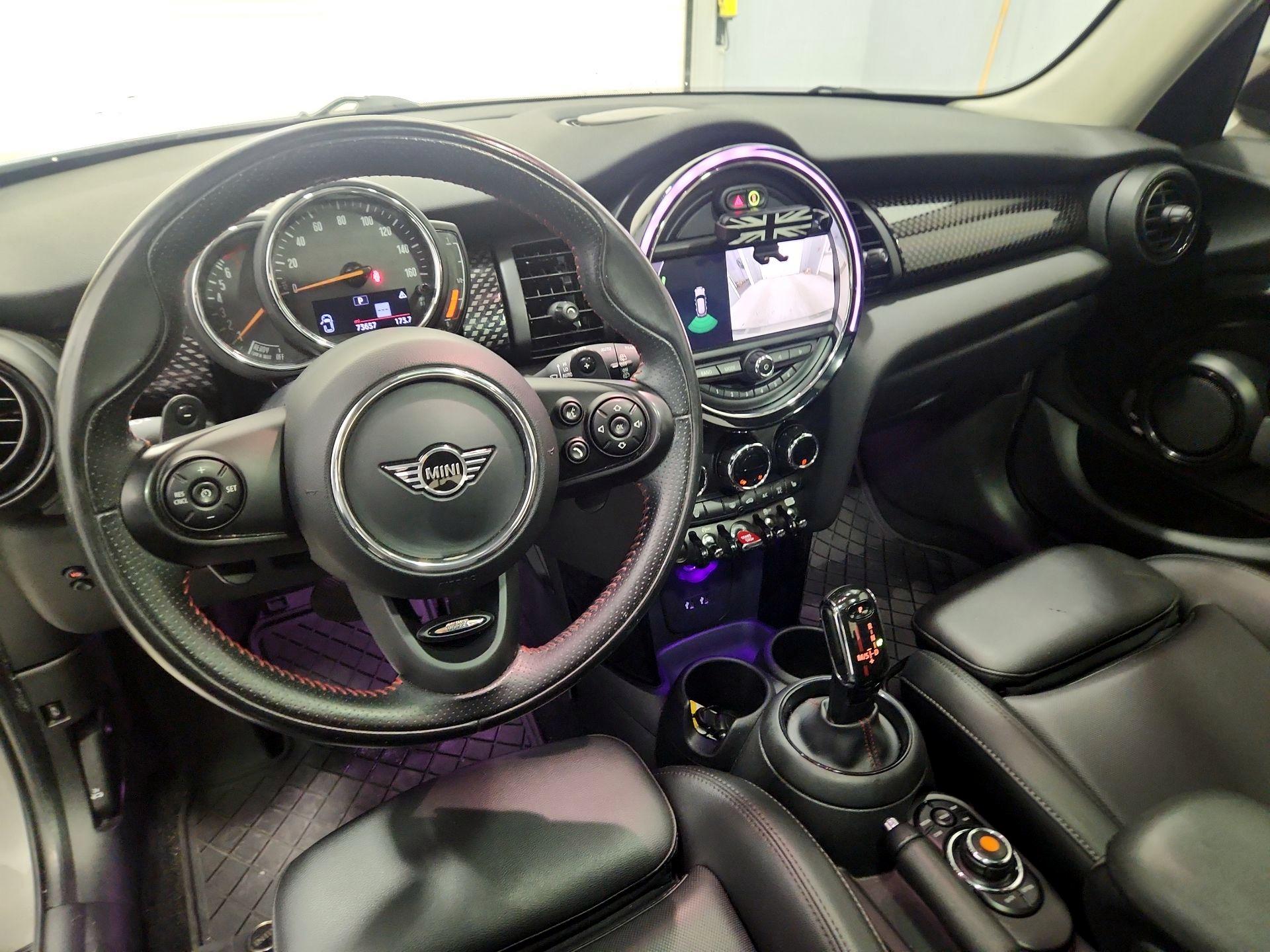 Thumbnail: 2020 MINI Cooper Hardtop - 9