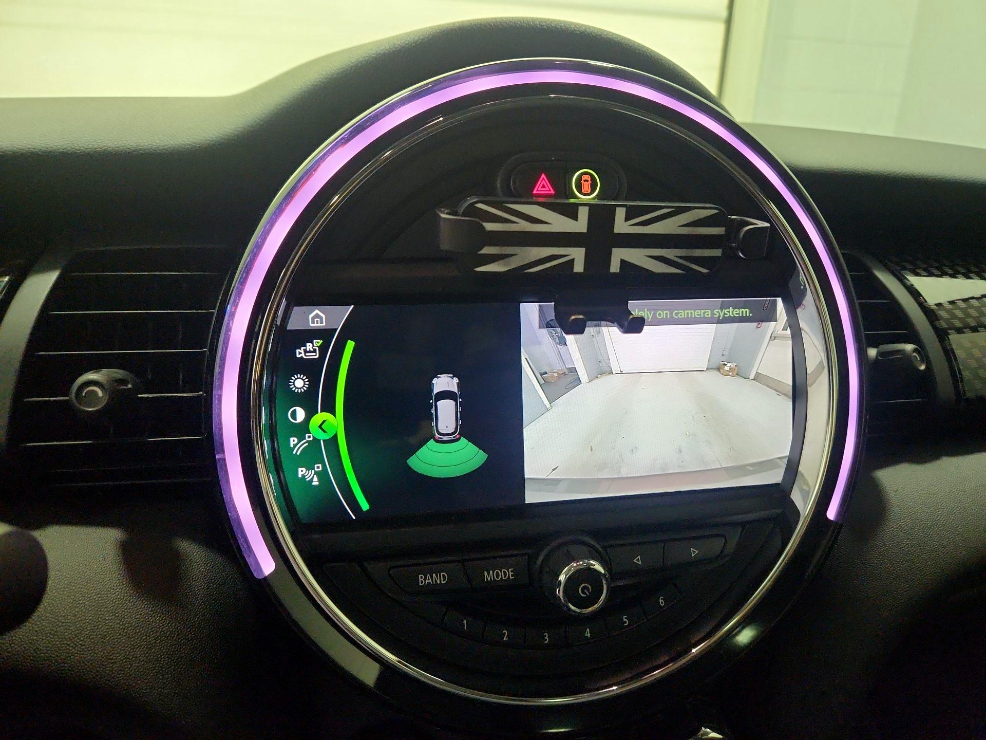 Thumbnail: 2020 MINI Cooper Hardtop - 14