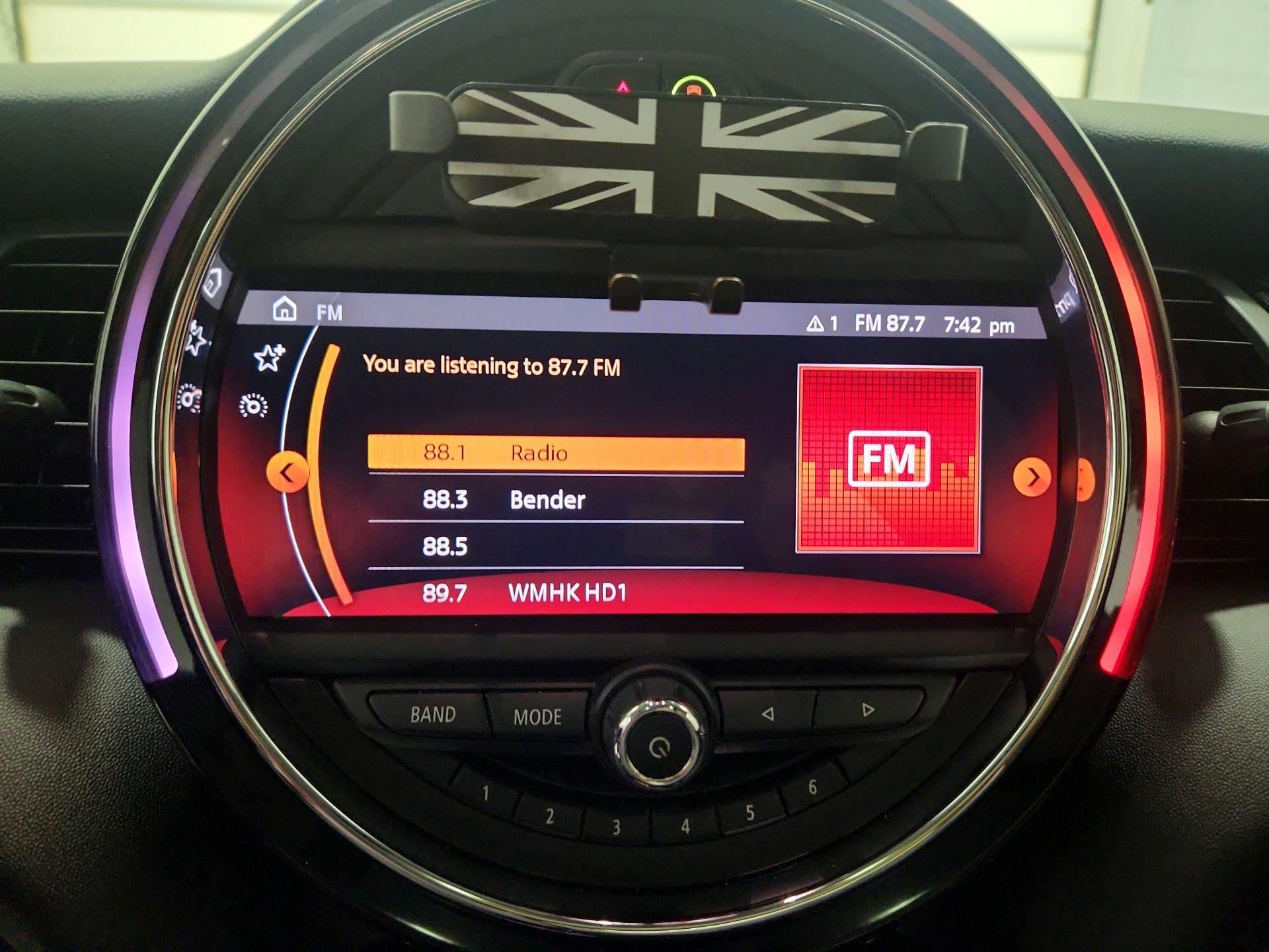 Thumbnail: 2020 MINI Cooper Hardtop - 15