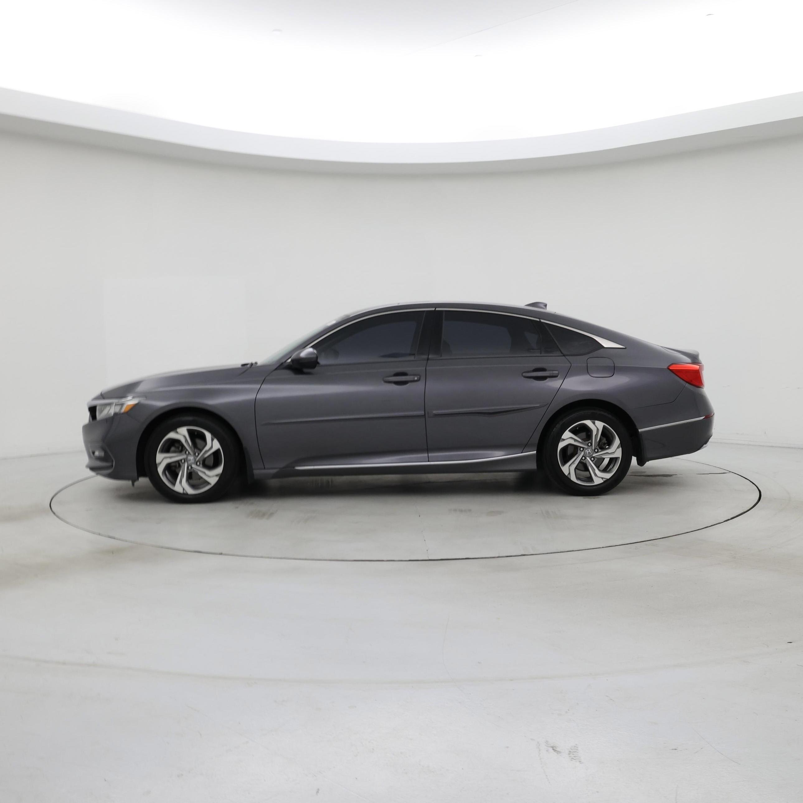 Thumbnail: 2018 Honda Accord - 3