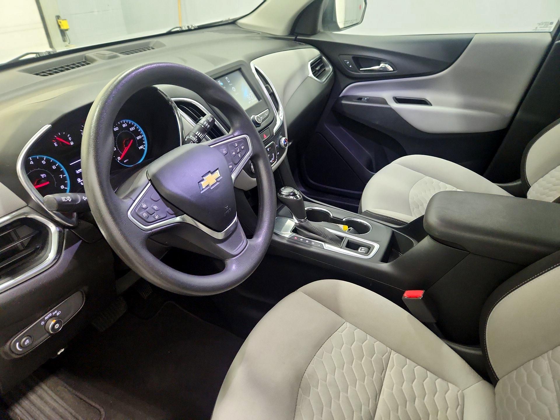 Thumbnail: 2018 Chevrolet Equinox - 11