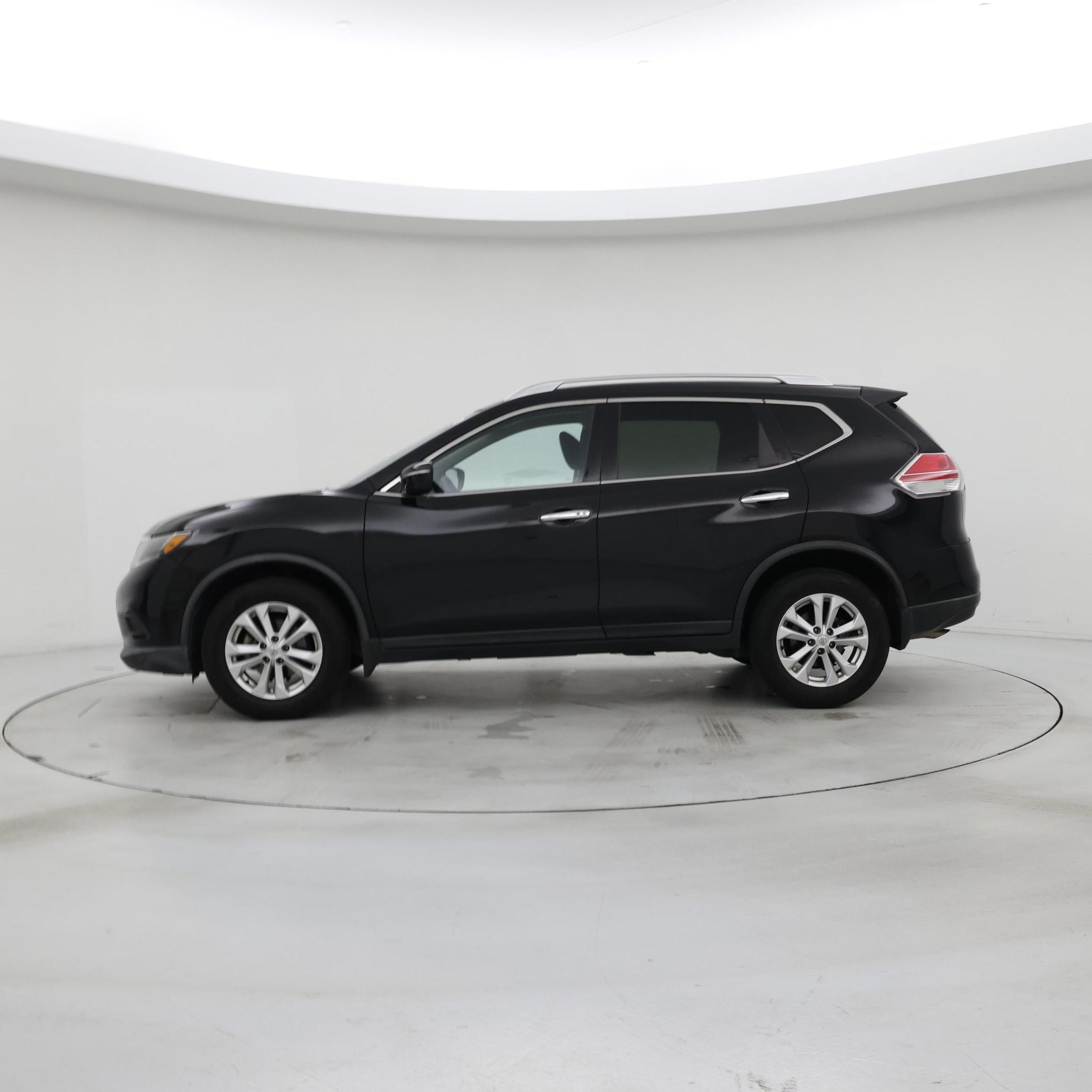 Thumbnail: 2016 Nissan Rogue - 3