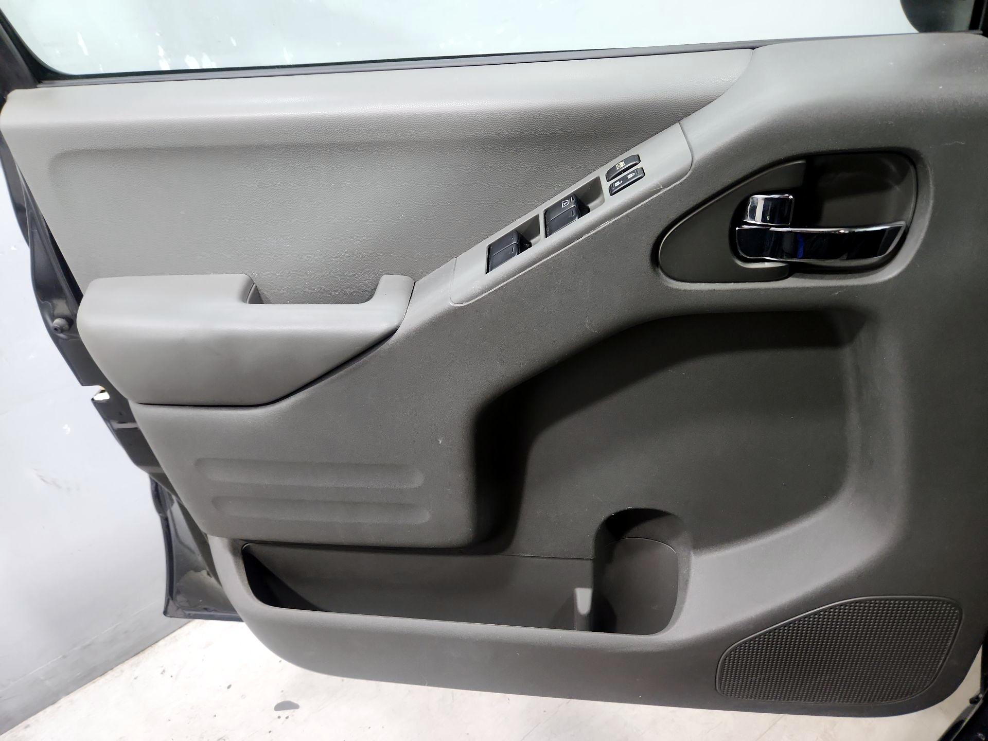 Thumbnail: 2016 Nissan Frontier - 12