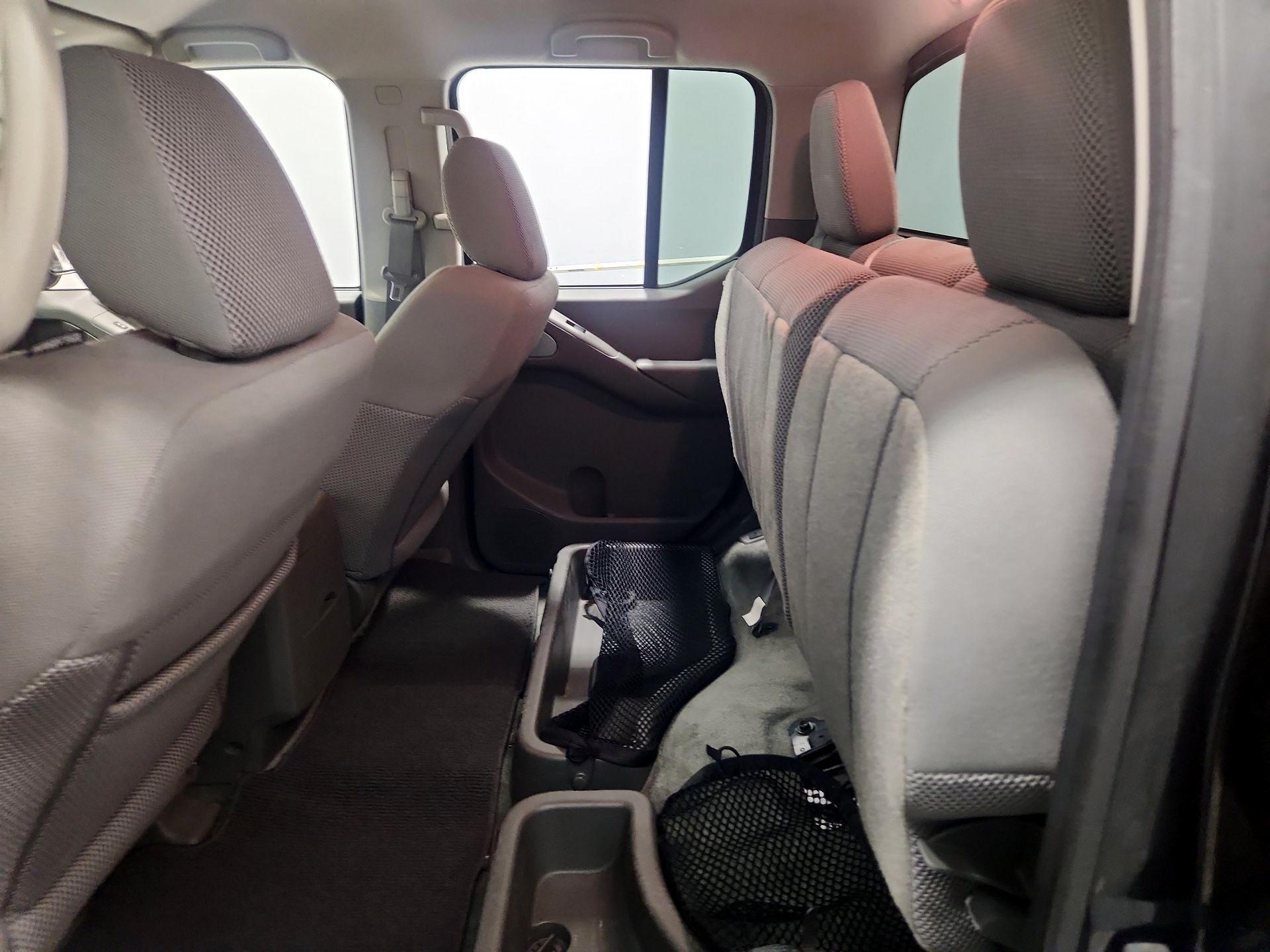 Thumbnail: 2016 Nissan Frontier - 19