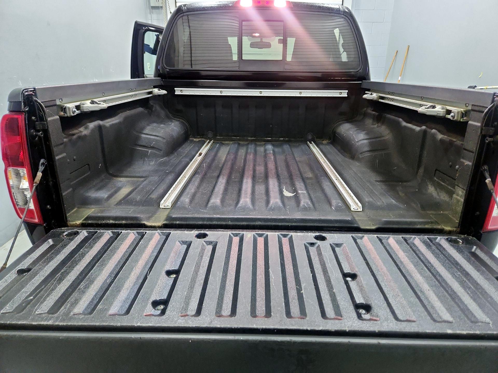 Thumbnail: 2016 Nissan Frontier - 20