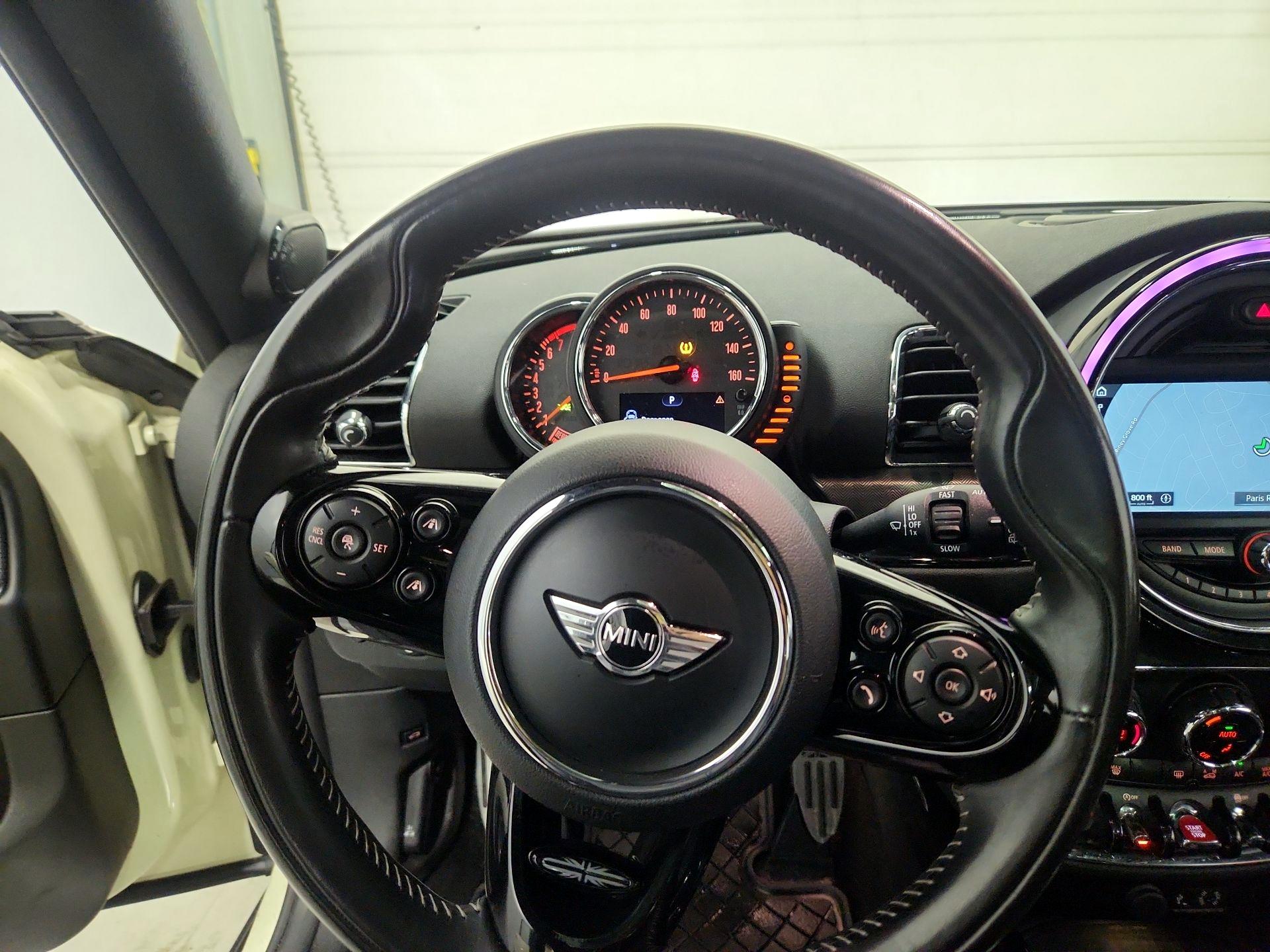 Thumbnail: 2017 MINI Cooper Clubman - 10