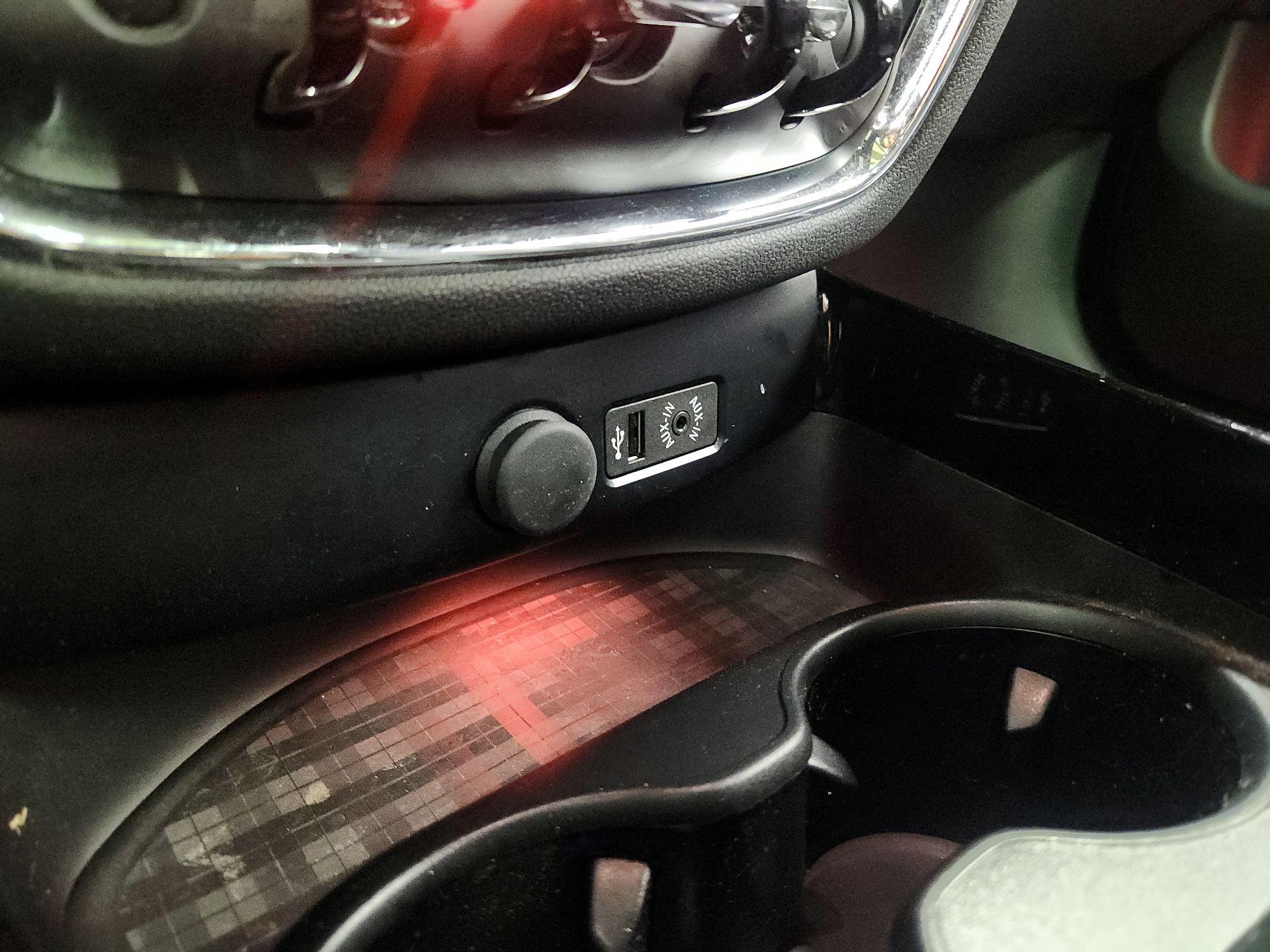 Thumbnail: 2017 MINI Cooper Clubman - 19