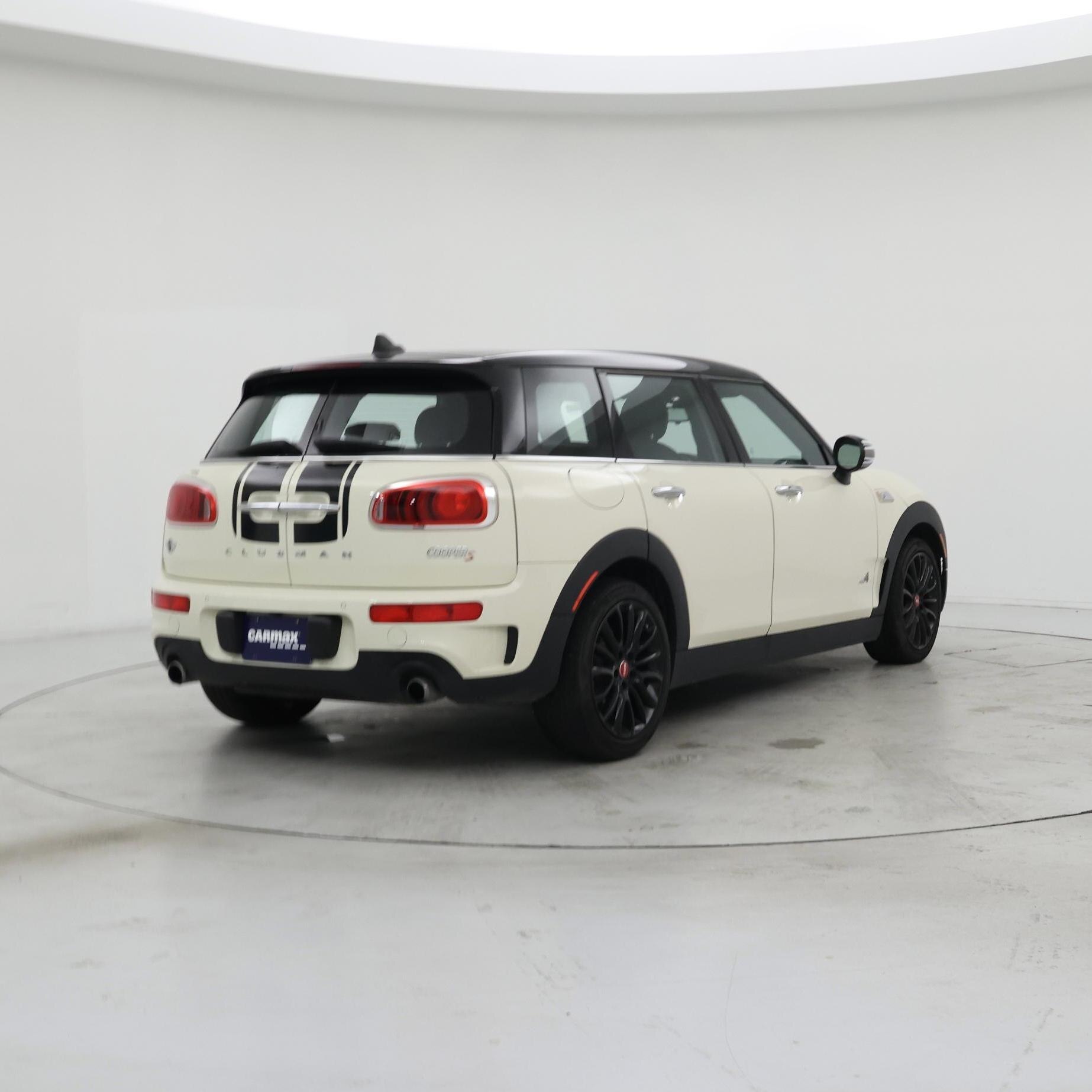 Thumbnail: 2017 MINI Cooper Clubman - 8