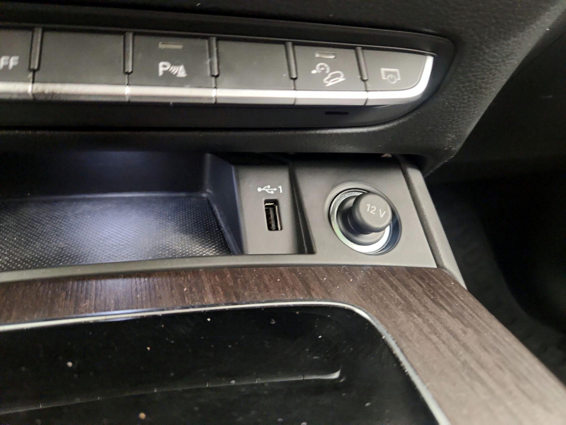 Thumbnail: 2021 Audi Q5 - 18