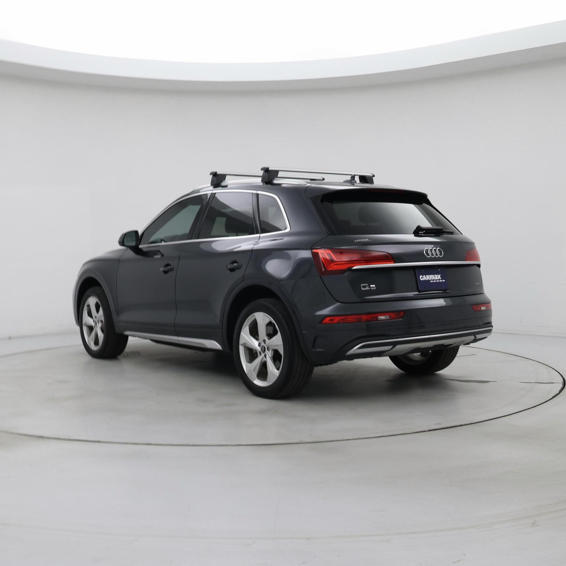 Thumbnail: 2021 Audi Q5 - 2