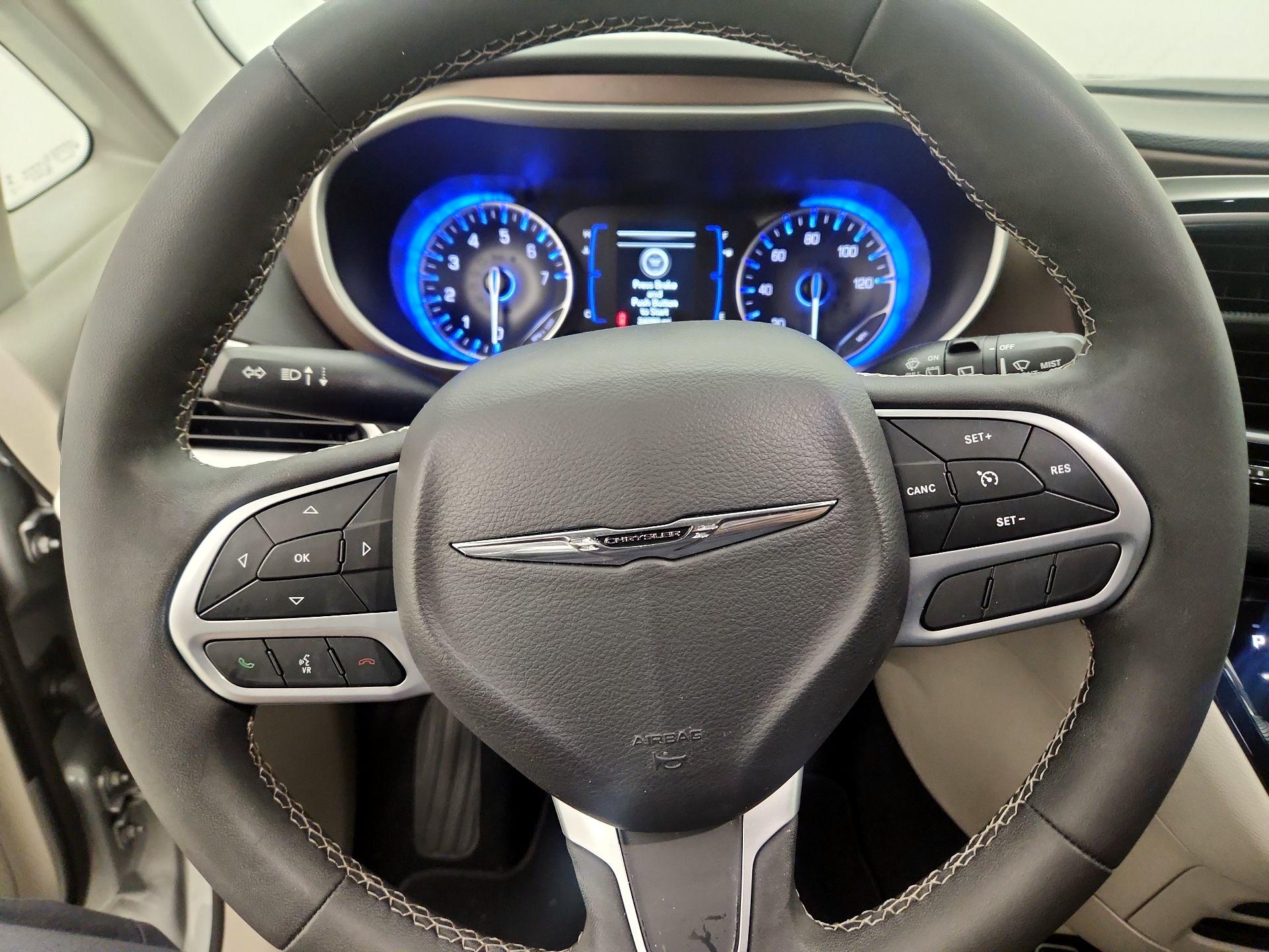 Thumbnail: 2024 Chrysler Voyager - 10