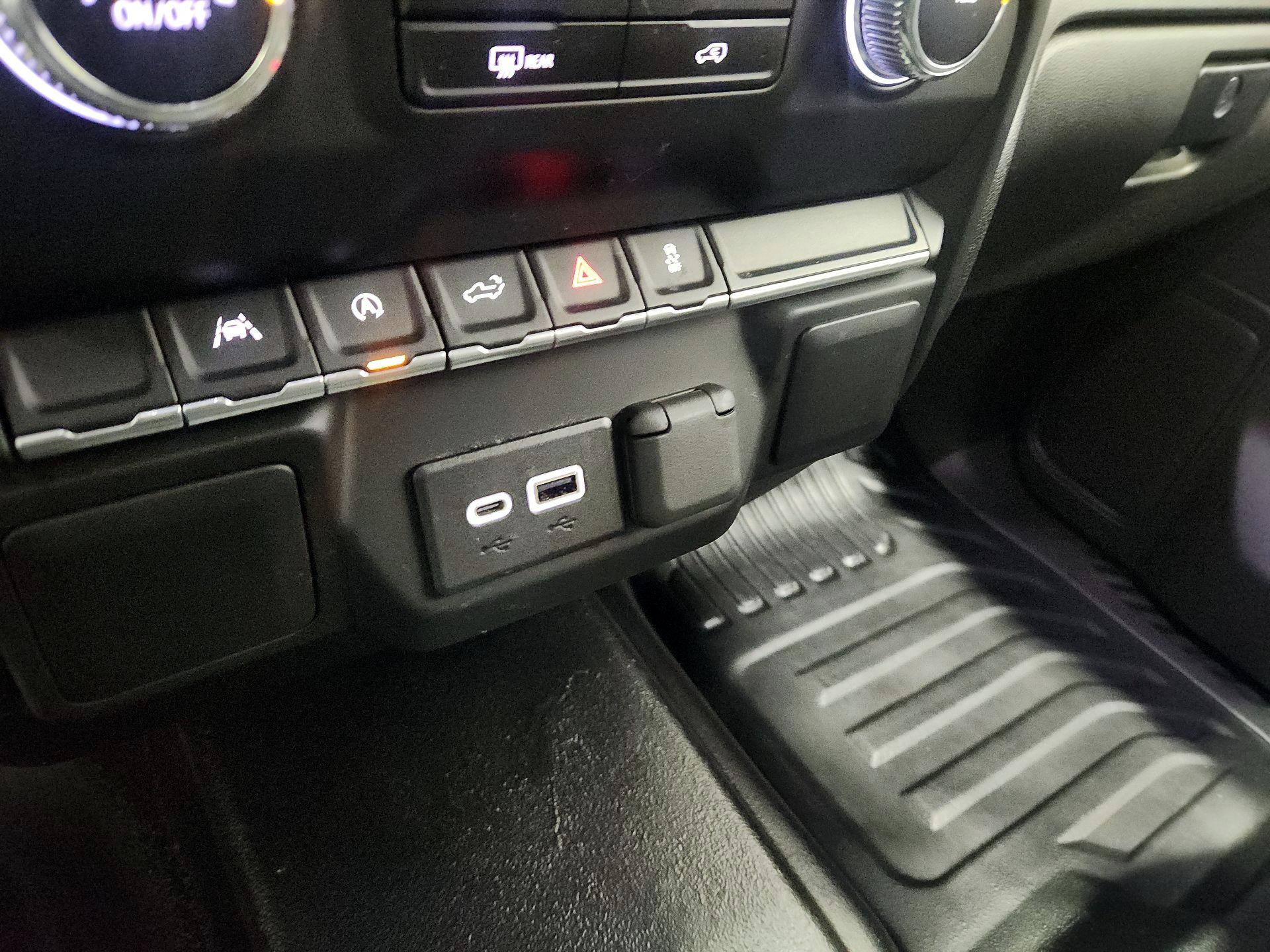 Thumbnail: 2022 GMC Sierra 1500 - 18