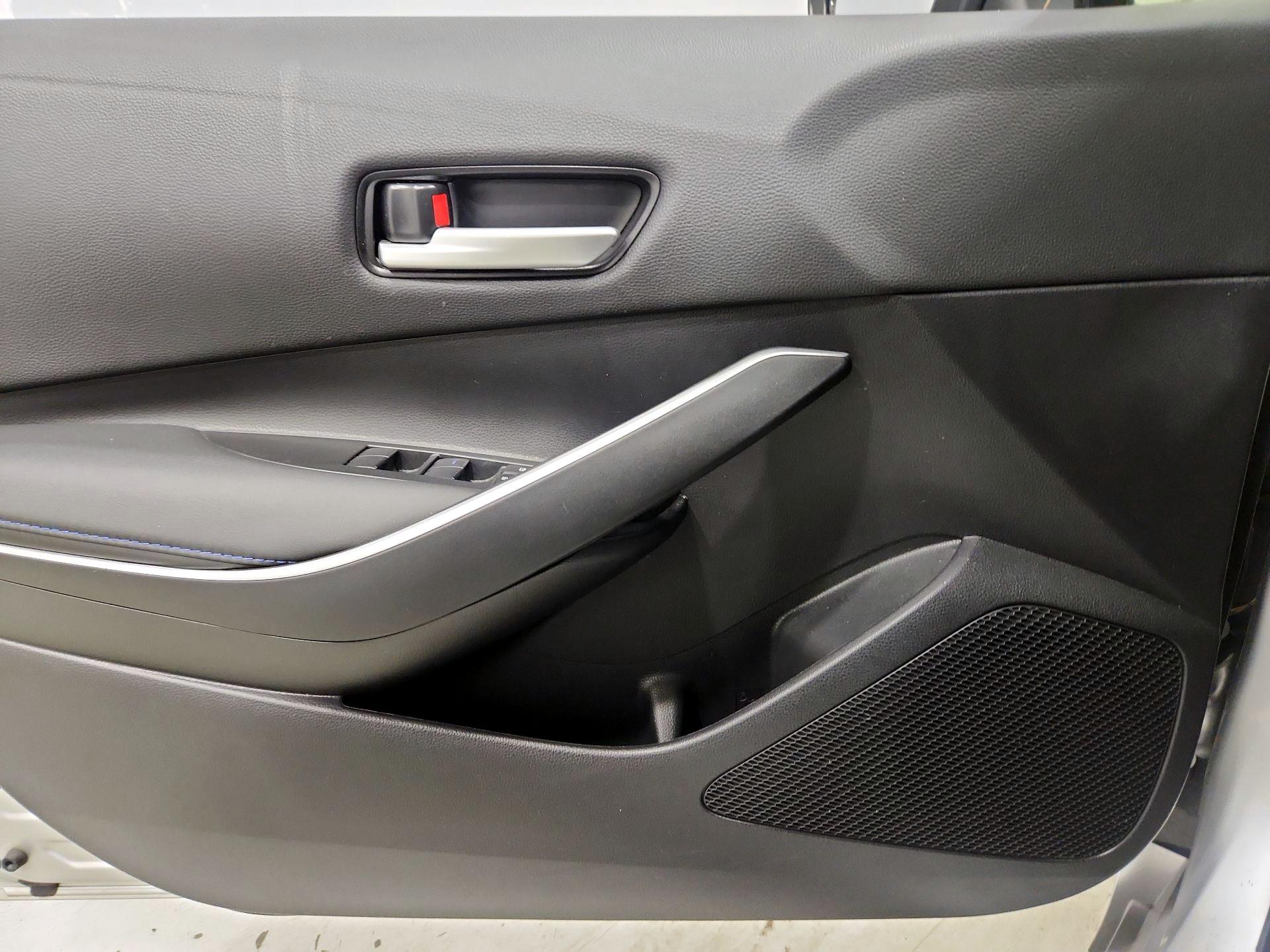 Thumbnail: 2022 Toyota Corolla - 12