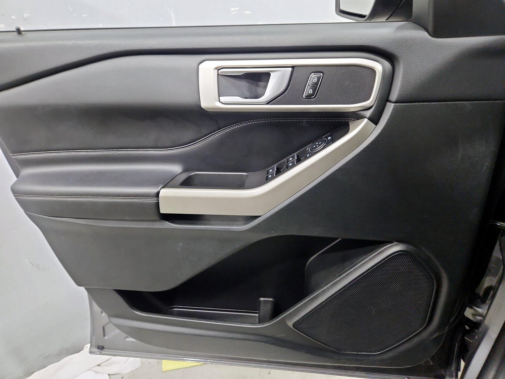 Thumbnail: 2023 Ford Explorer - 12