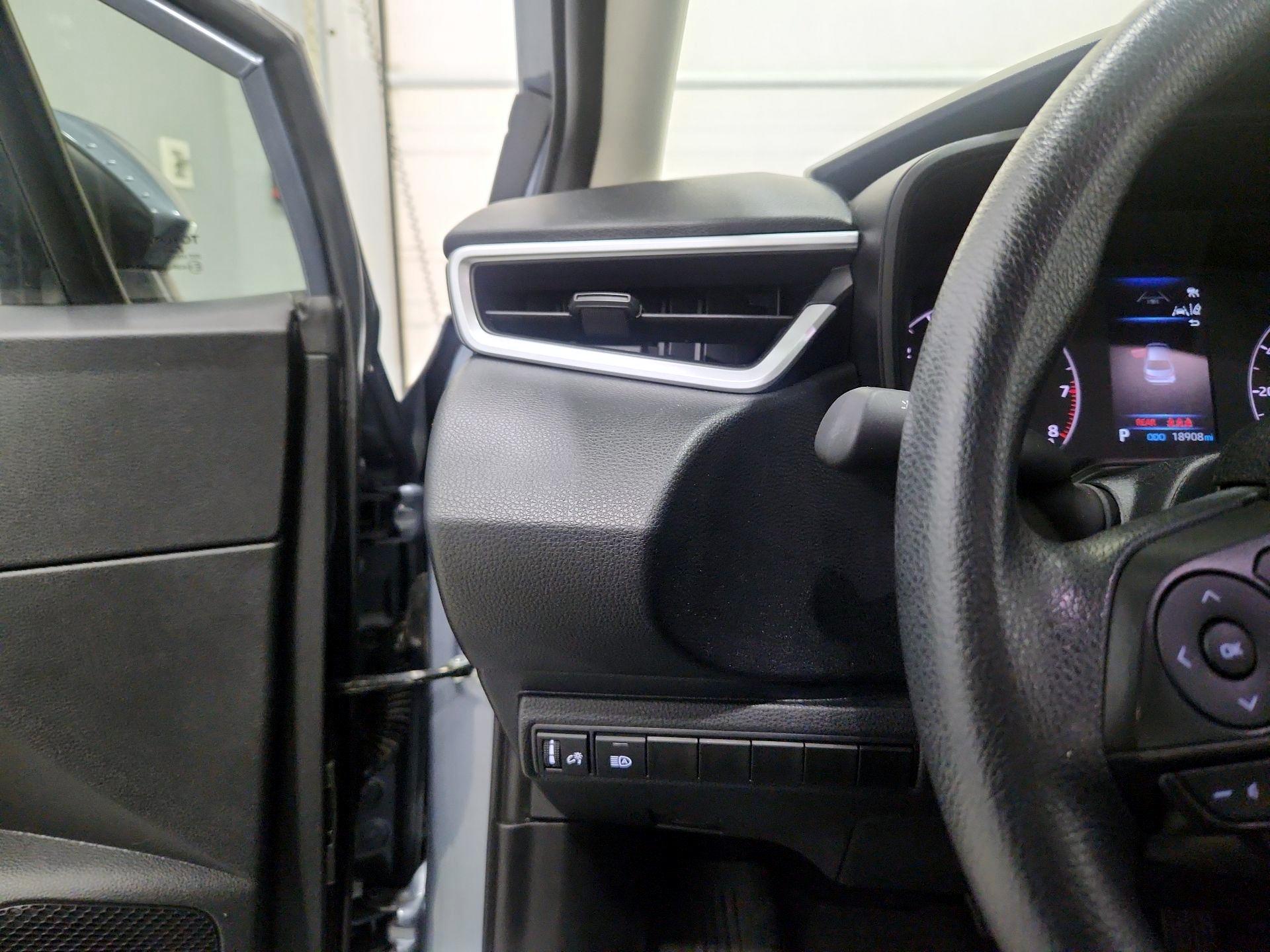 Thumbnail: 2025 Toyota Corolla - 13