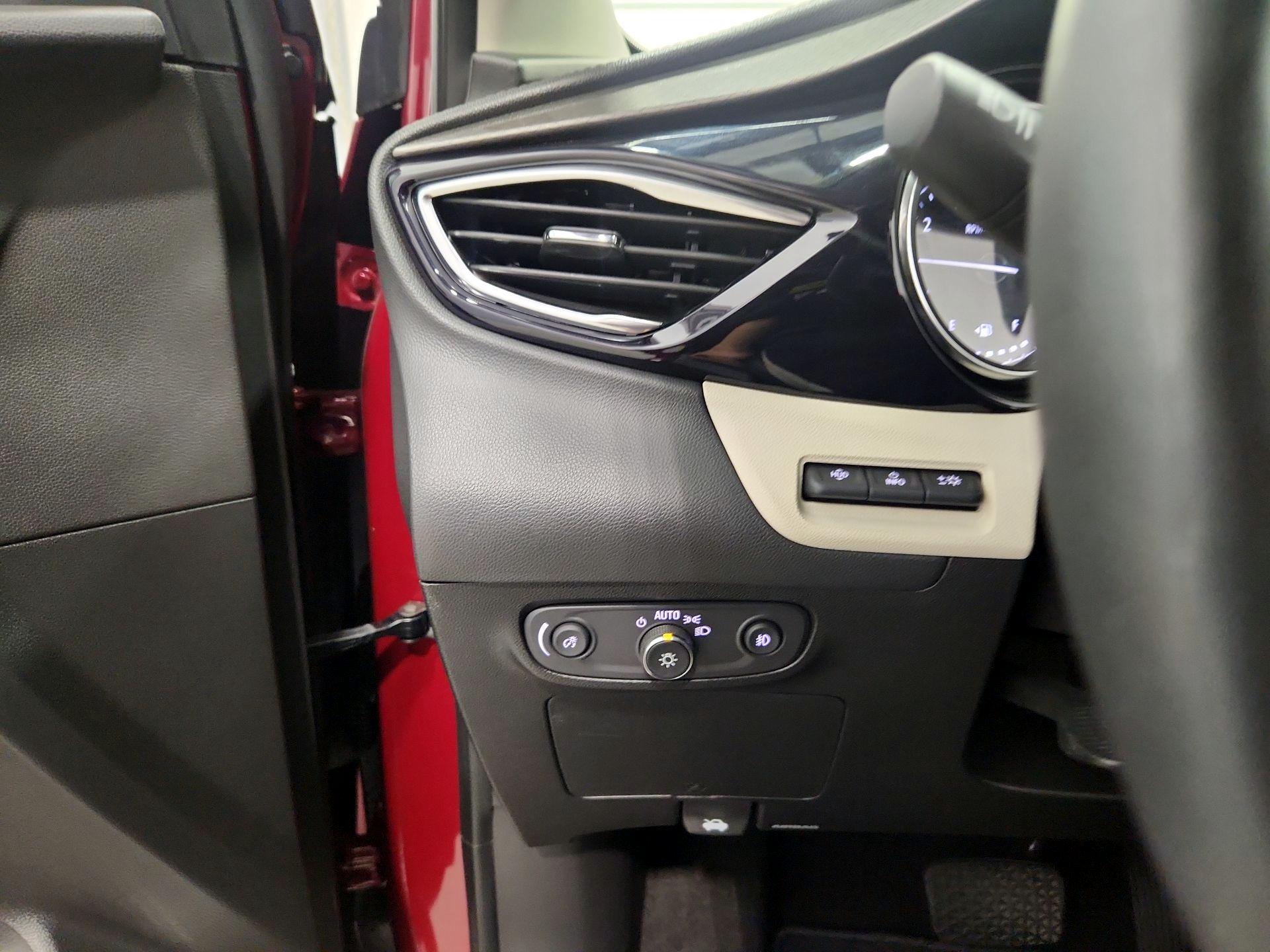 Thumbnail: 2021 Buick Encore GX - 13