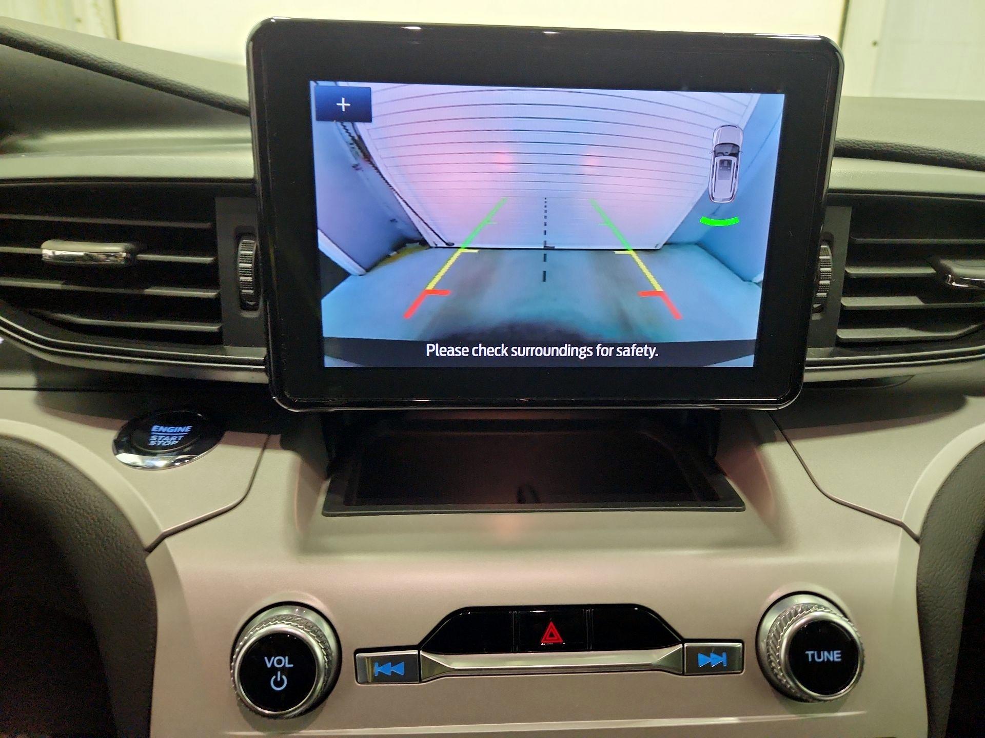 Thumbnail: 2024 Ford Explorer - 14