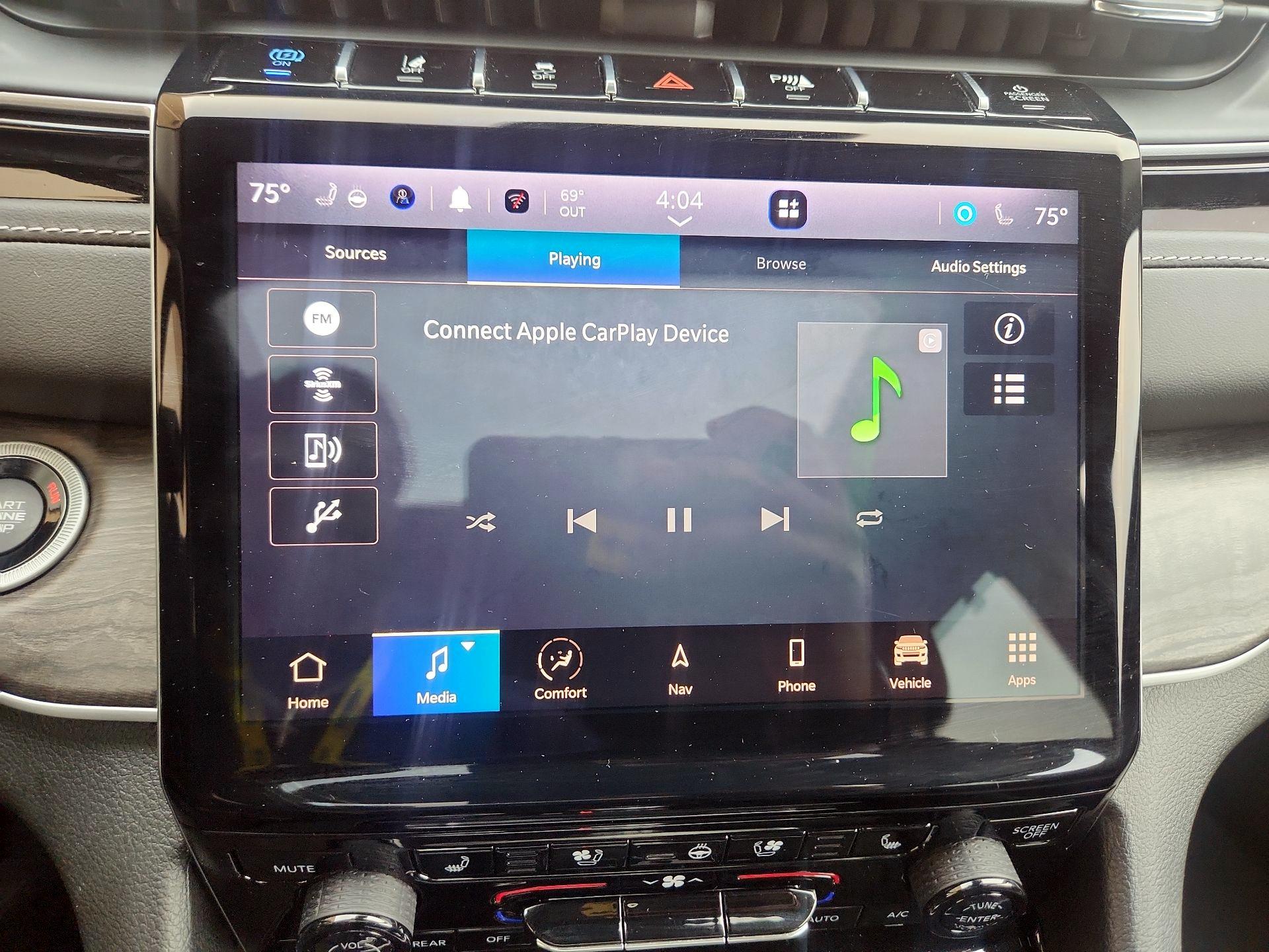 Thumbnail: 2023 Jeep Grand Cherokee - 16