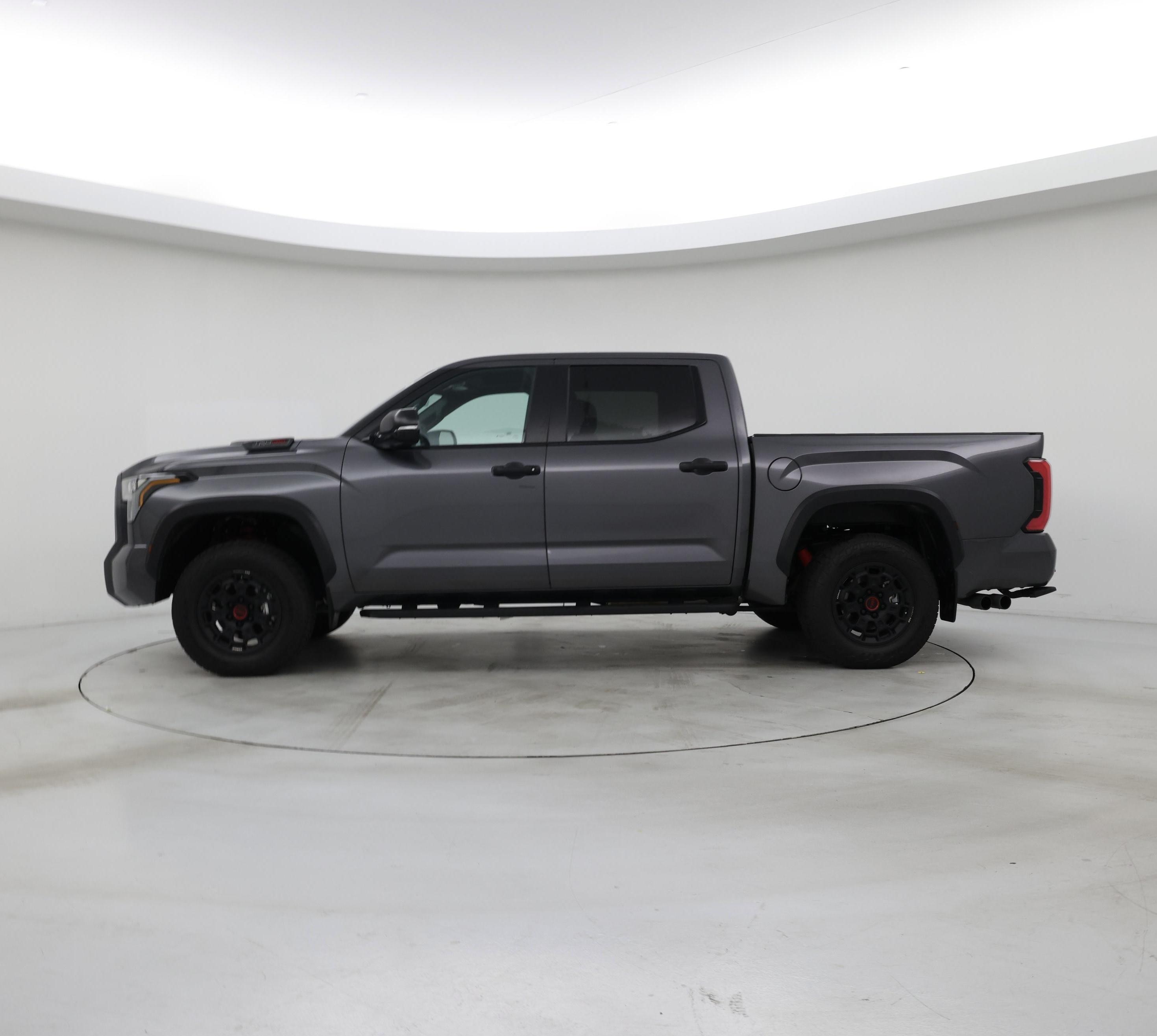 Thumbnail: 2025 Toyota Tundra - 3