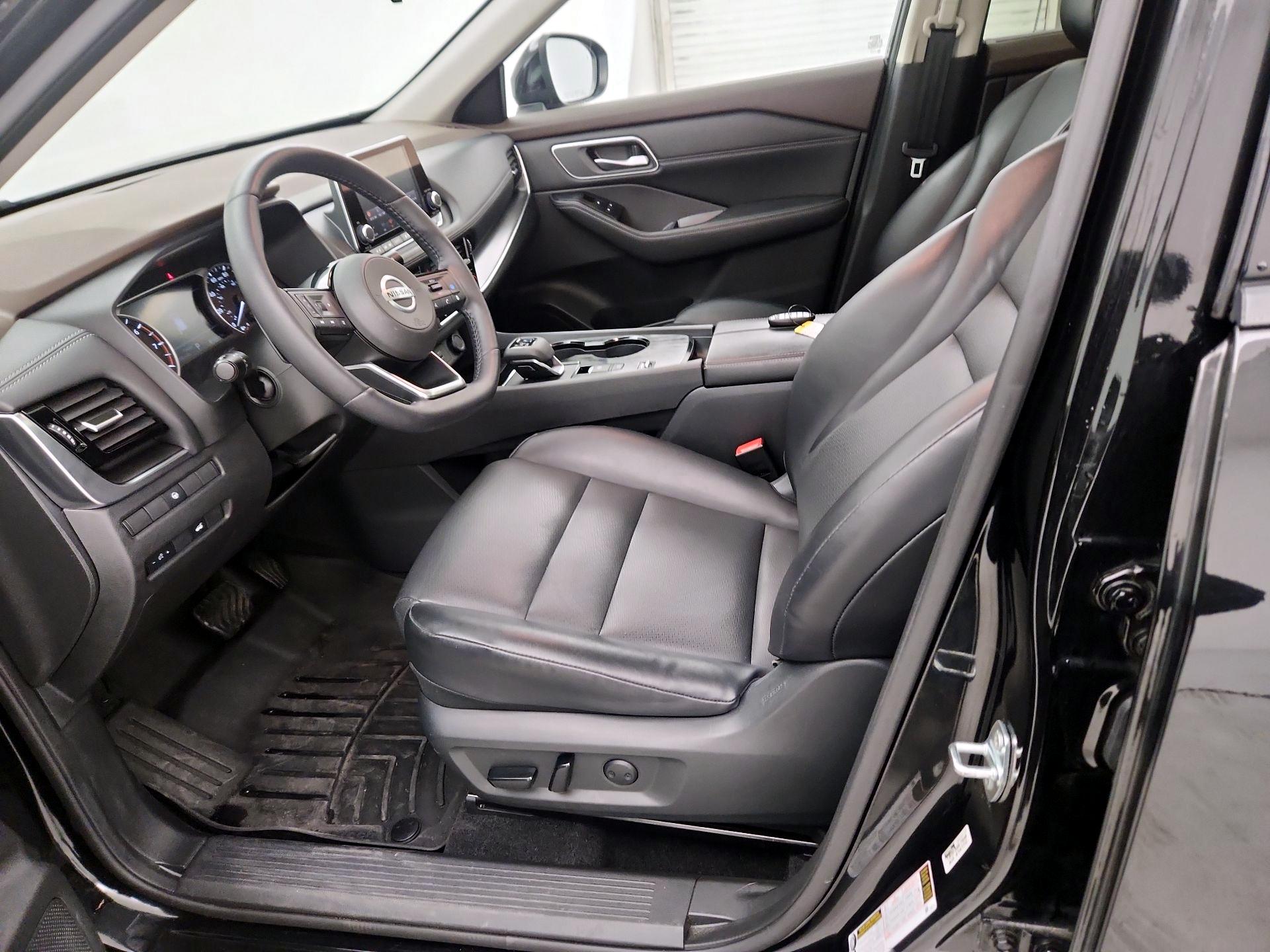 Thumbnail: 2021 Nissan Rogue - 11