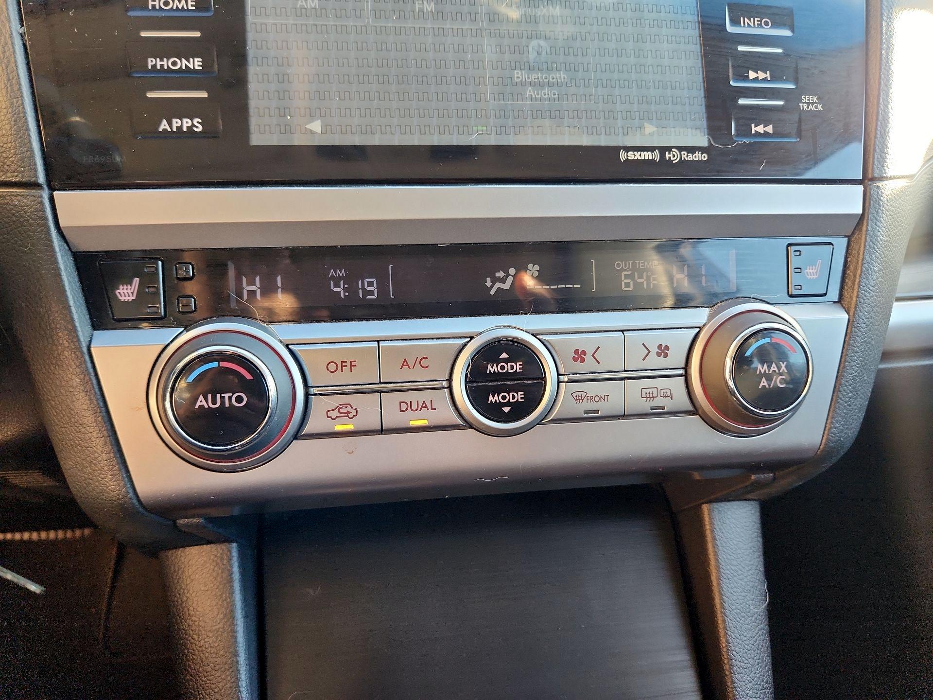 Thumbnail: 2016 Subaru Legacy - 16